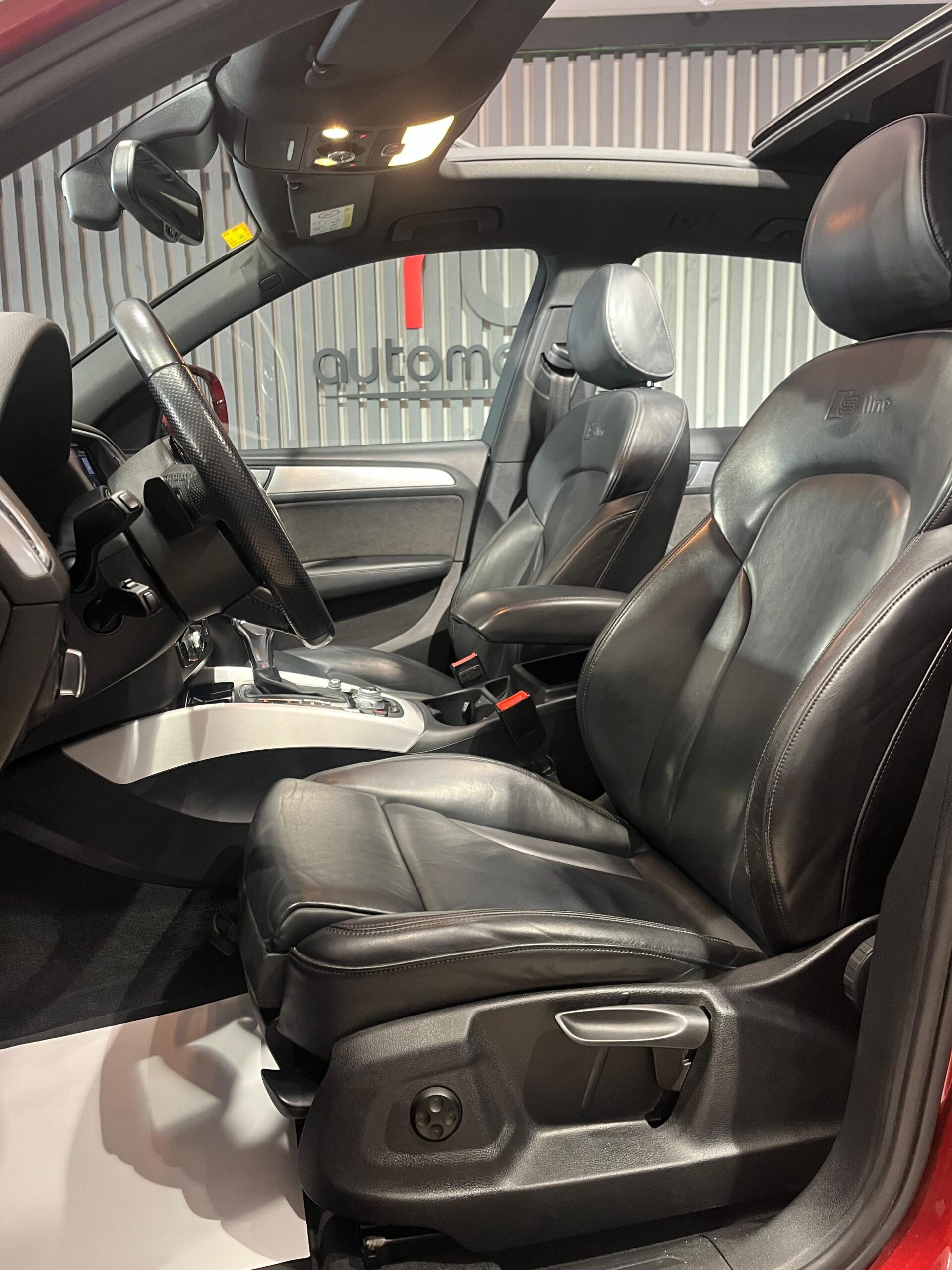 AUDI Q5 2.0 TFSI quattro S line edition