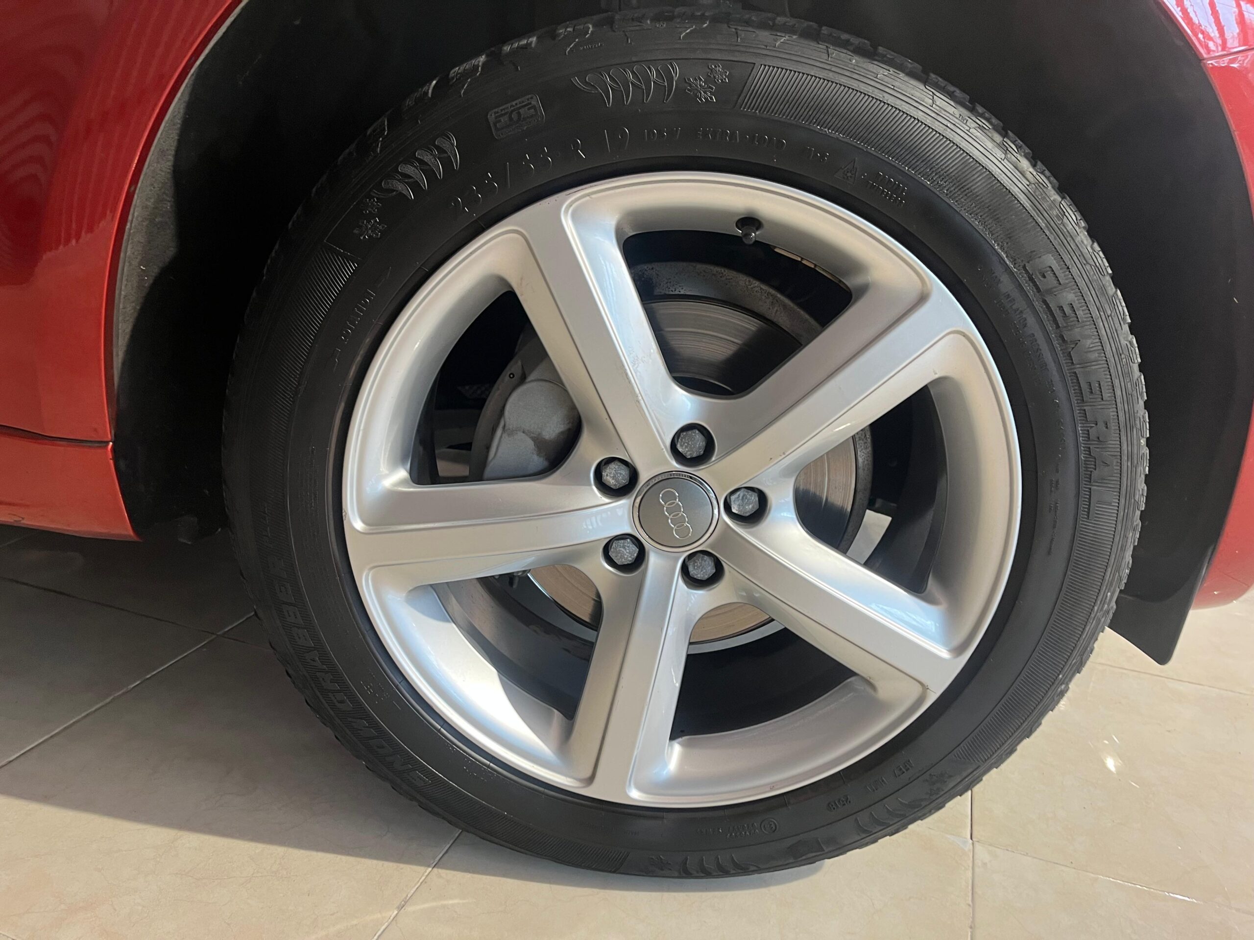 AUDI Q5 2.0 TFSI quattro S line edition