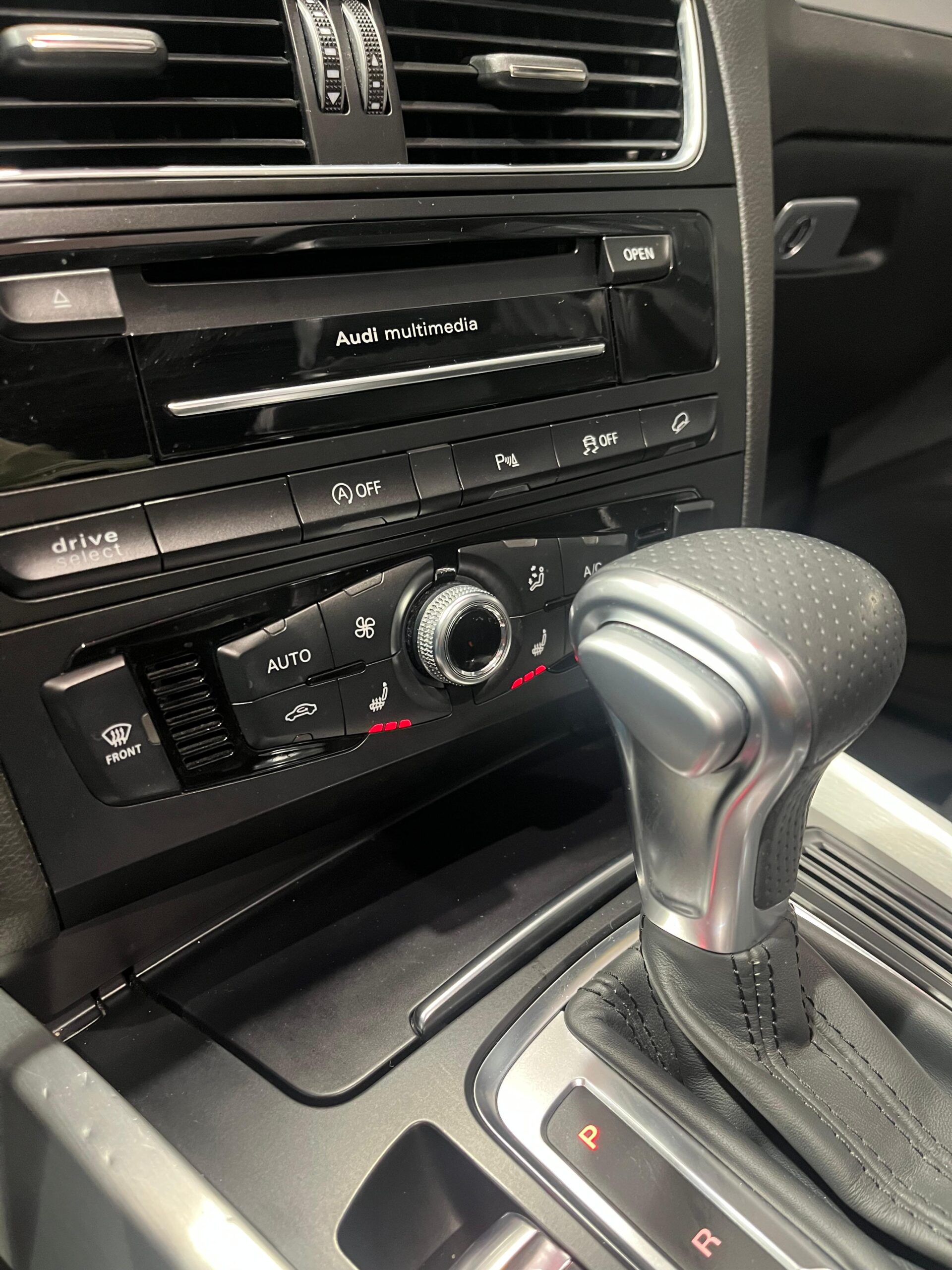 AUDI Q5 2.0 TFSI quattro S line edition