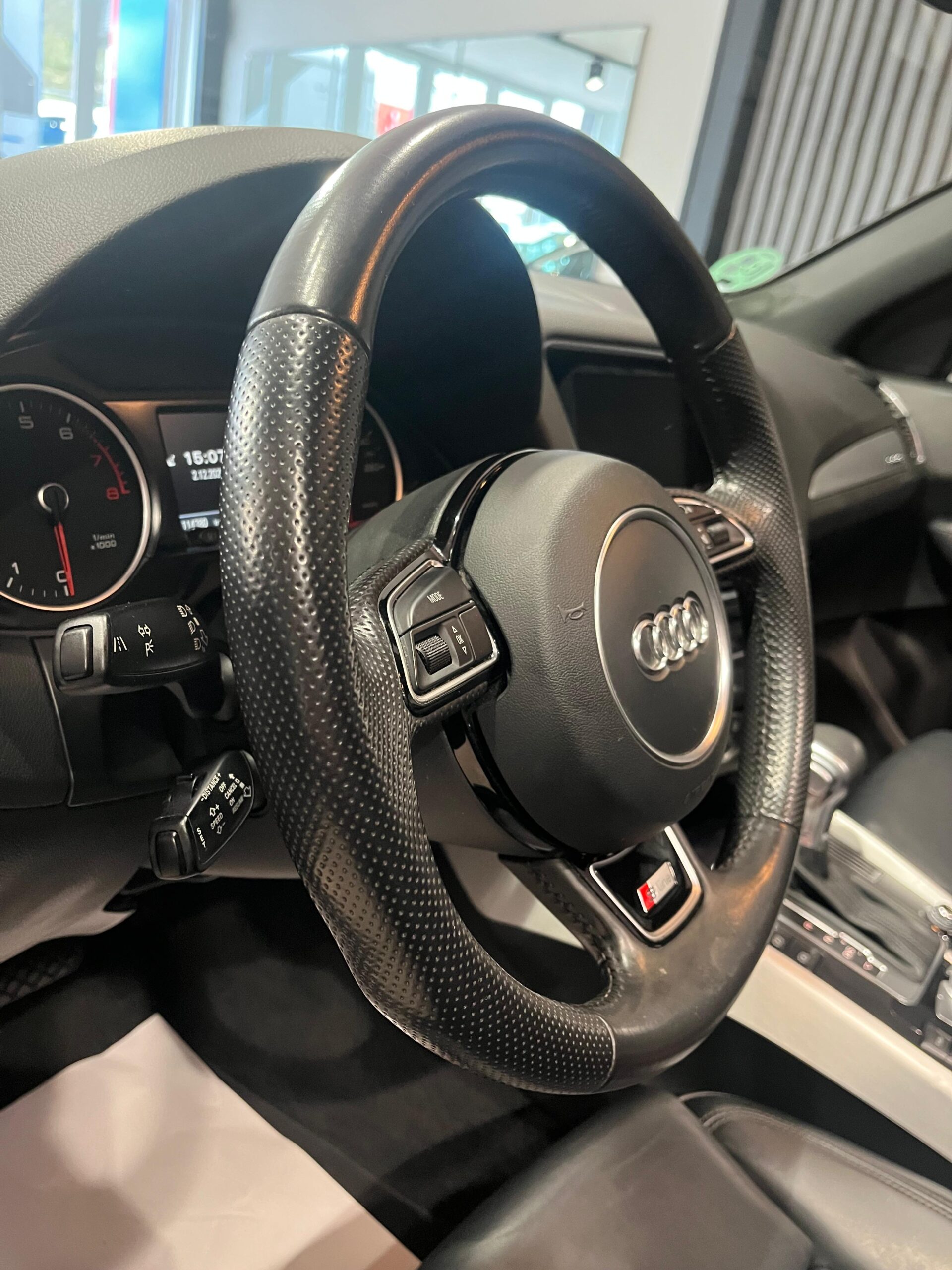 AUDI Q5 2.0 TFSI quattro S line edition