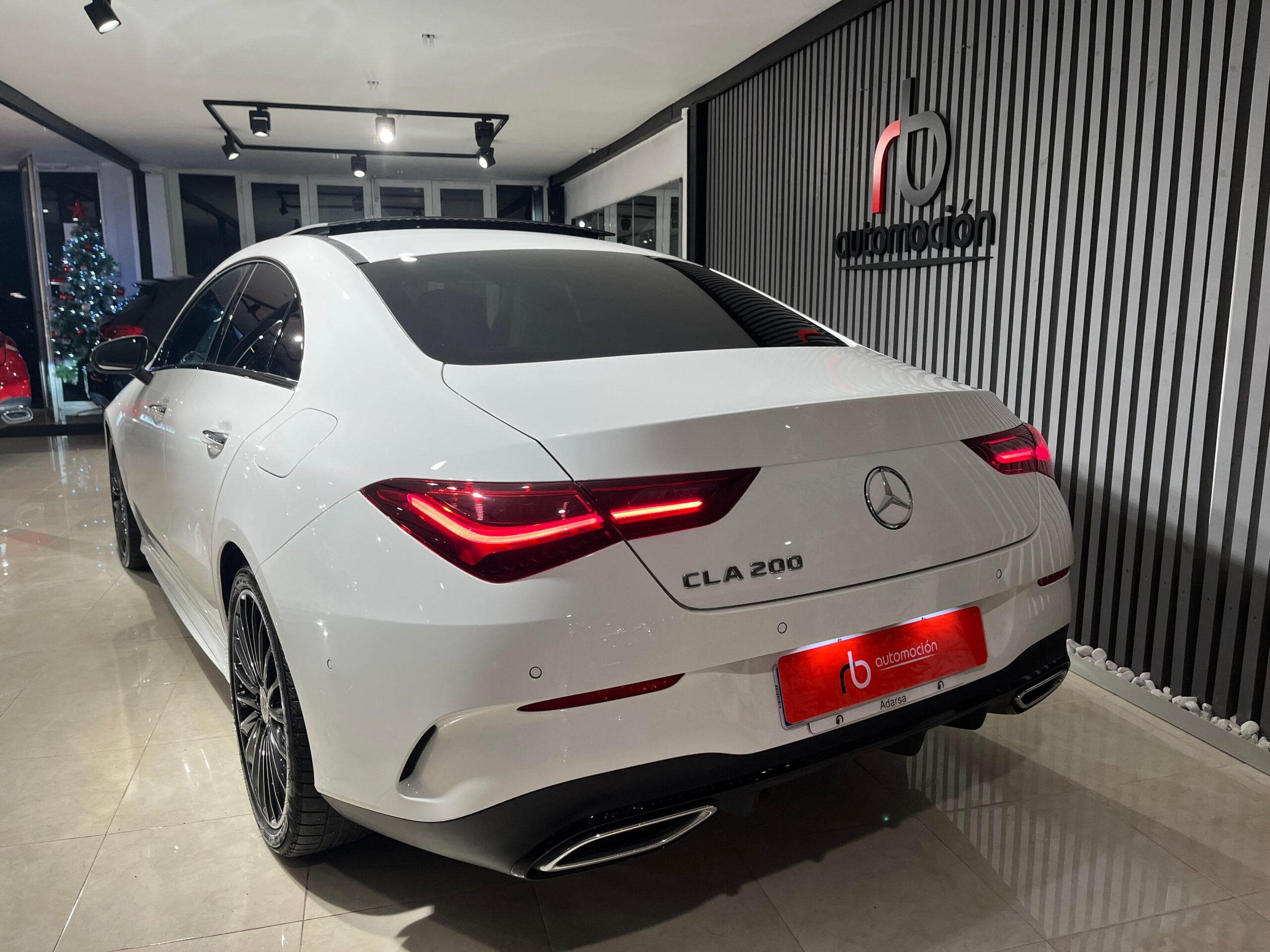 MERCEDES-BENZ CLA CLA 200