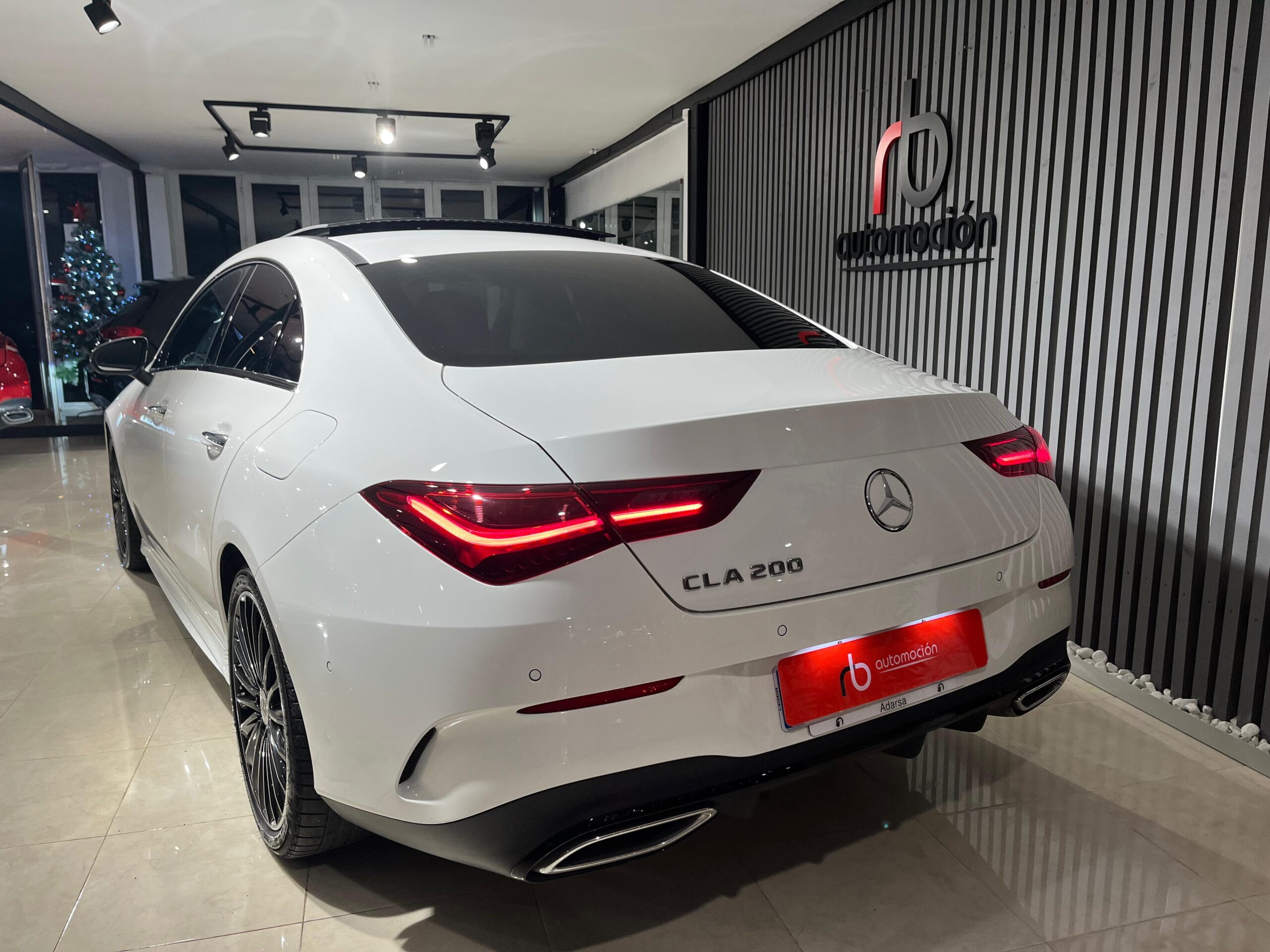 MERCEDES-BENZ CLA CLA 200