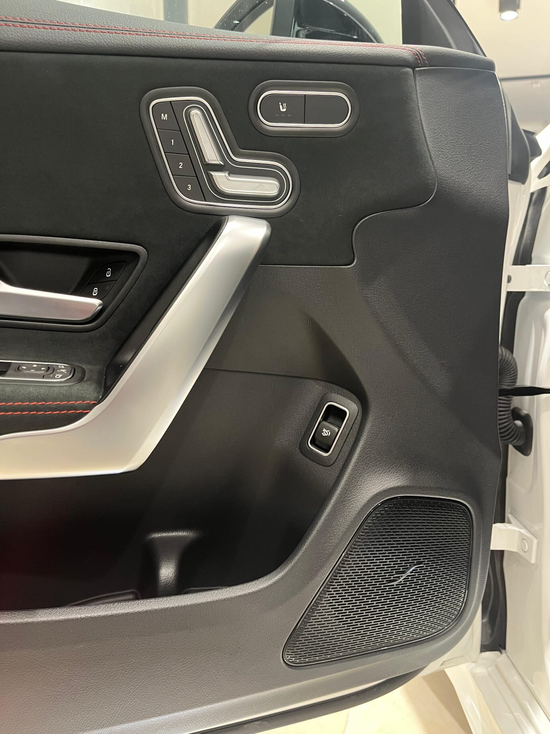 MERCEDES-BENZ CLA CLA 200