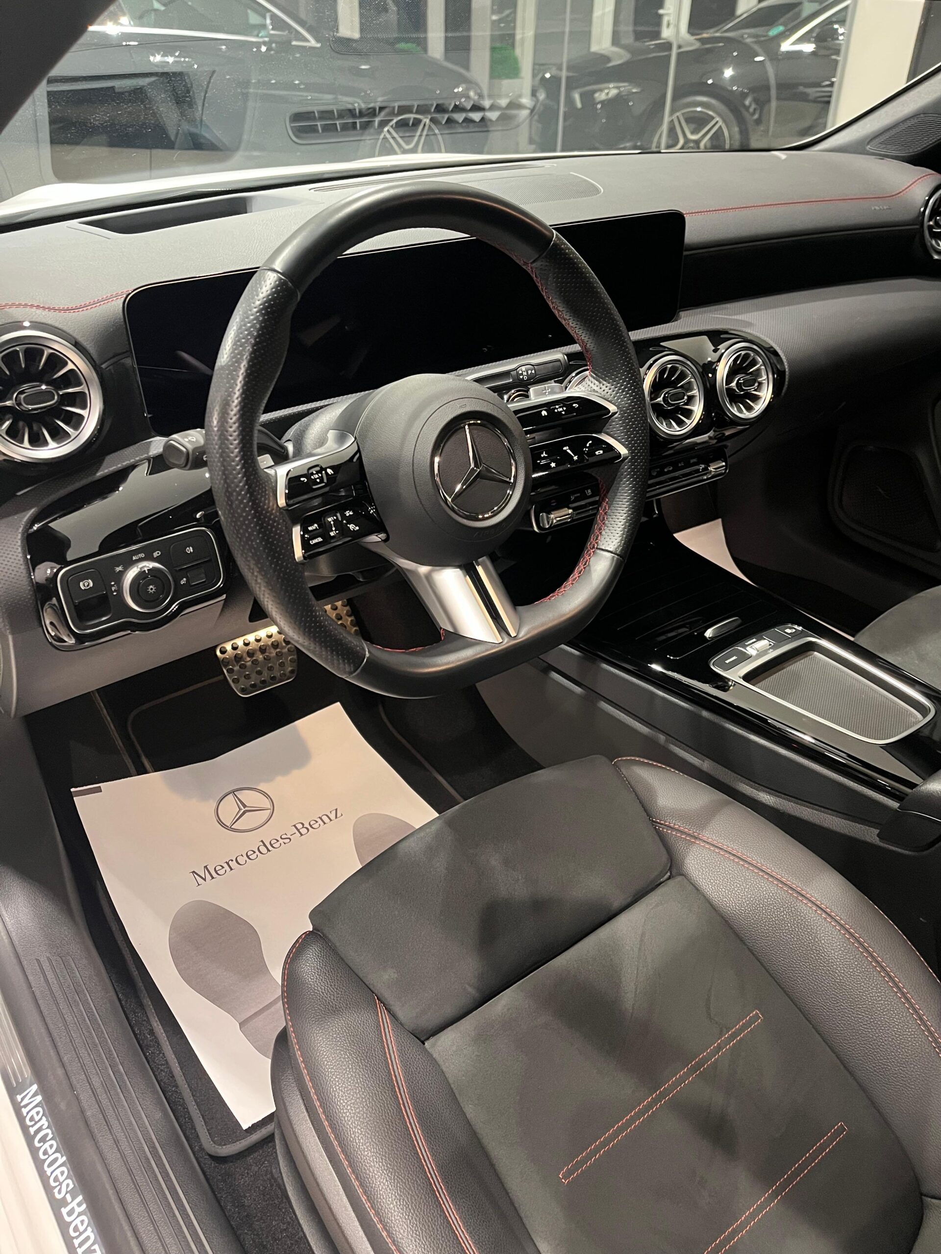 MERCEDES-BENZ CLA CLA 200