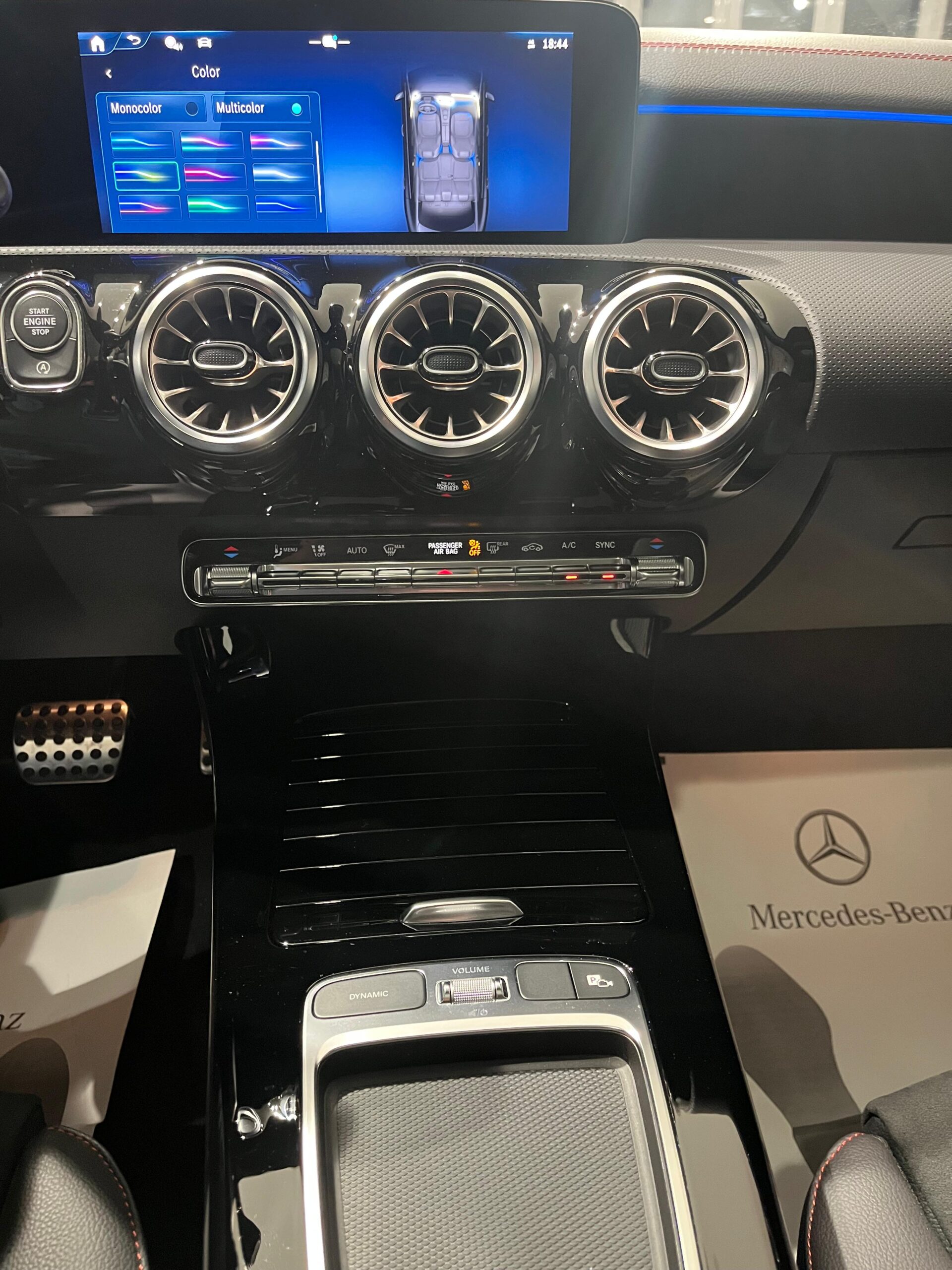 MERCEDES-BENZ CLA CLA 200