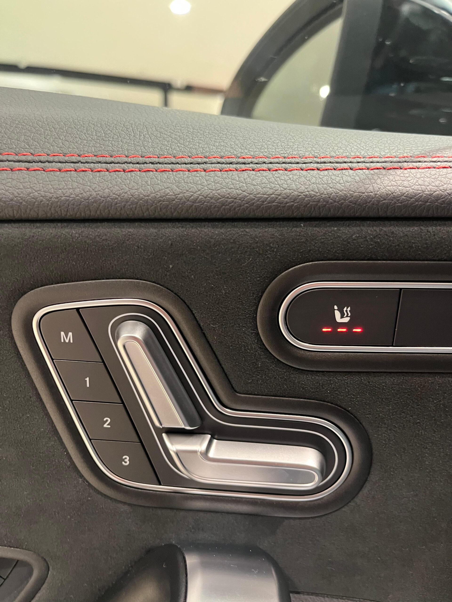 MERCEDES-BENZ CLA CLA 200