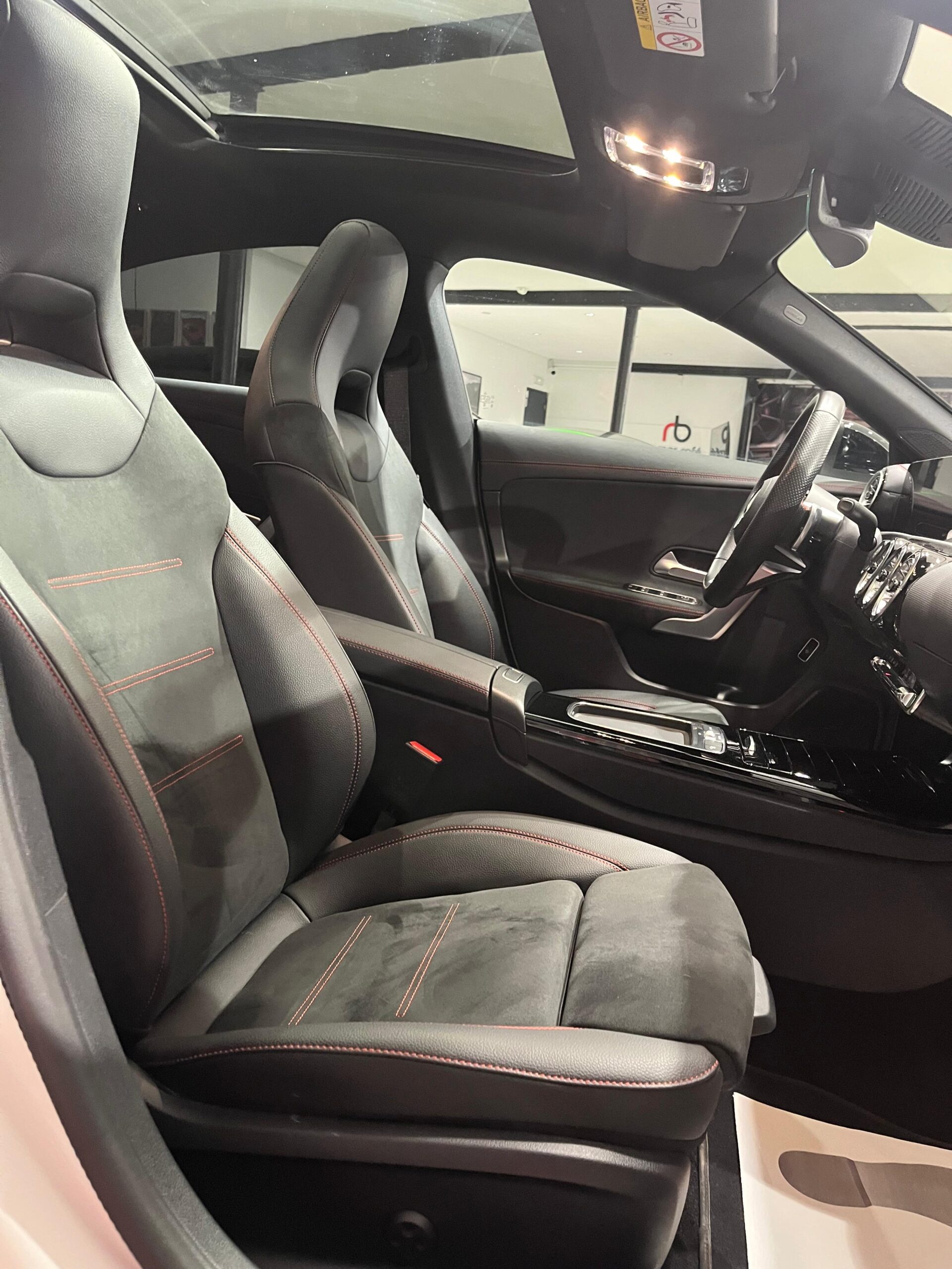 MERCEDES-BENZ CLA CLA 200