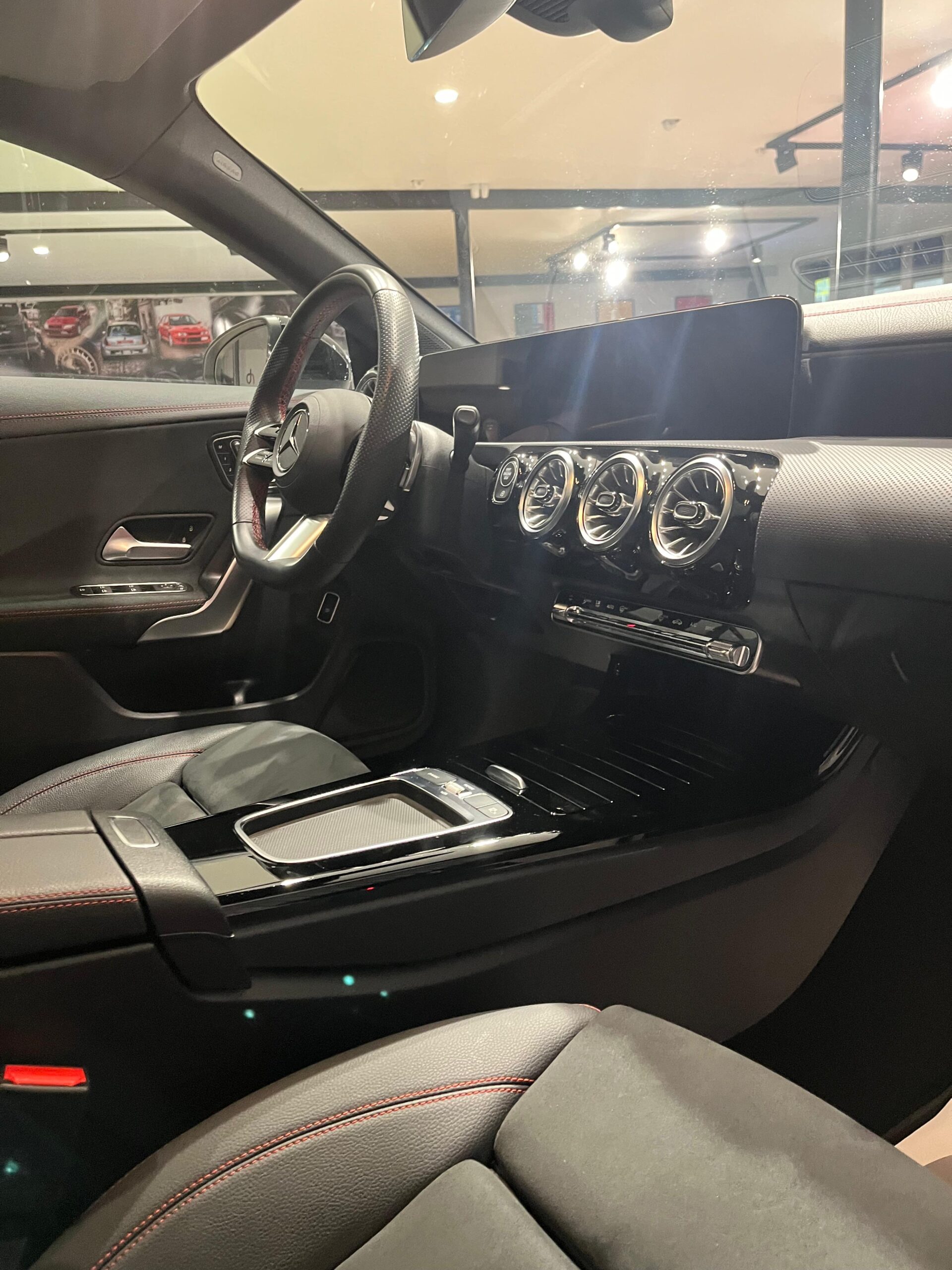 MERCEDES-BENZ CLA CLA 200