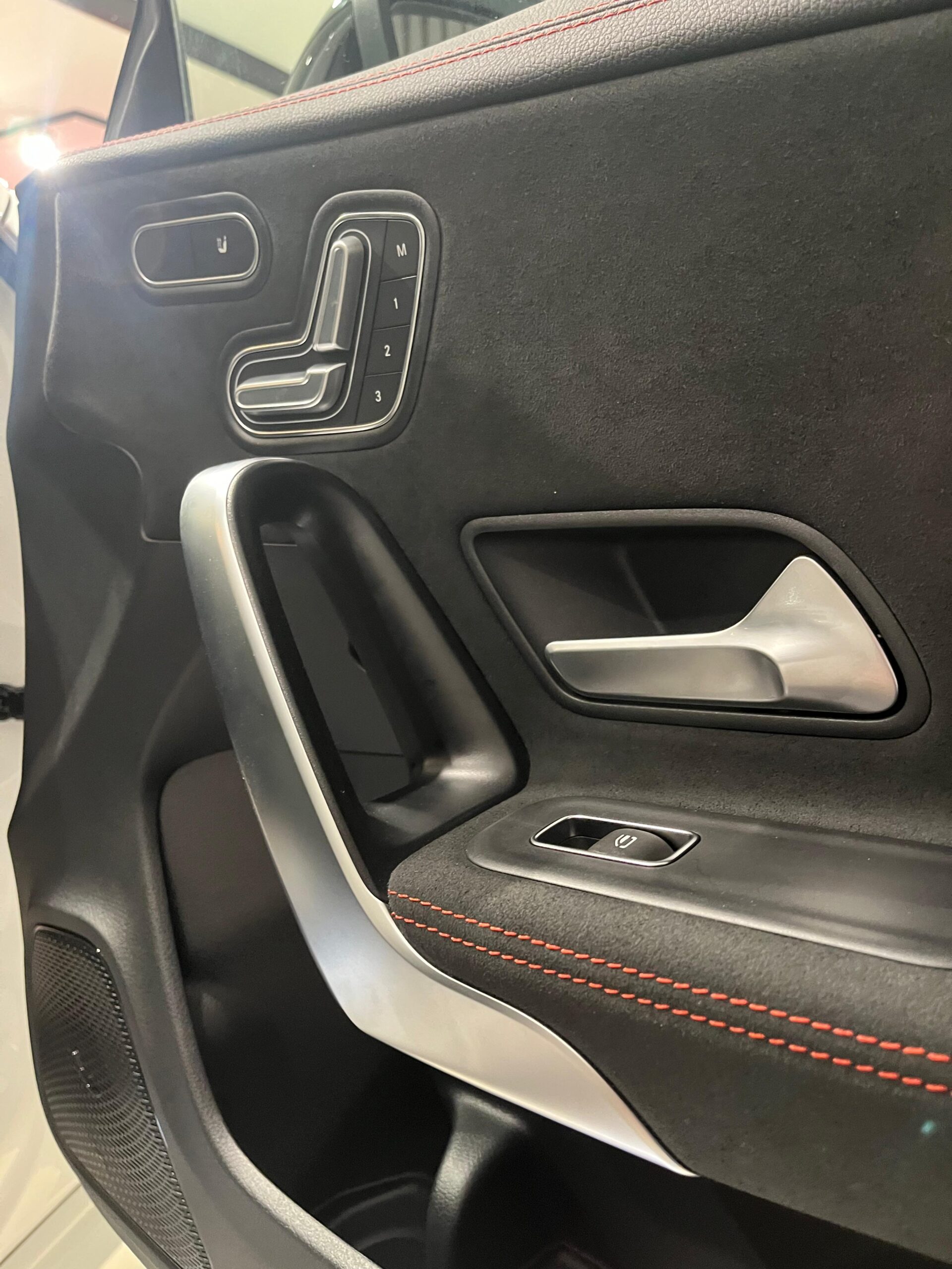 MERCEDES-BENZ CLA CLA 200