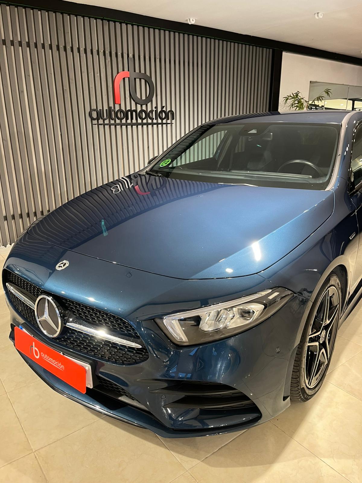 MERCEDES-BENZ Clase A A 180 d