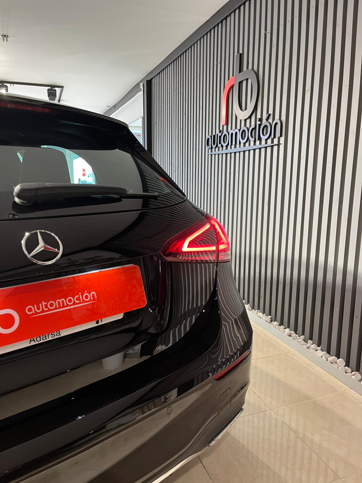 MERCEDES-BENZ Clase A A 180 d