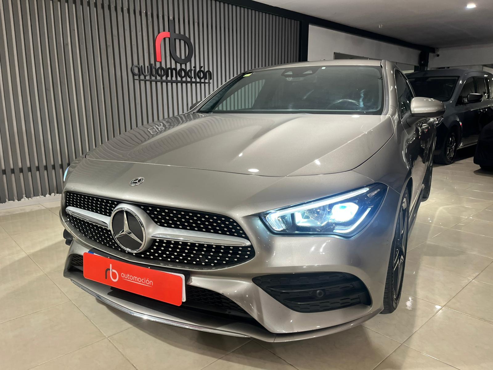MERCEDES-BENZ CLA CLA 200 D DCT Shooting Brake