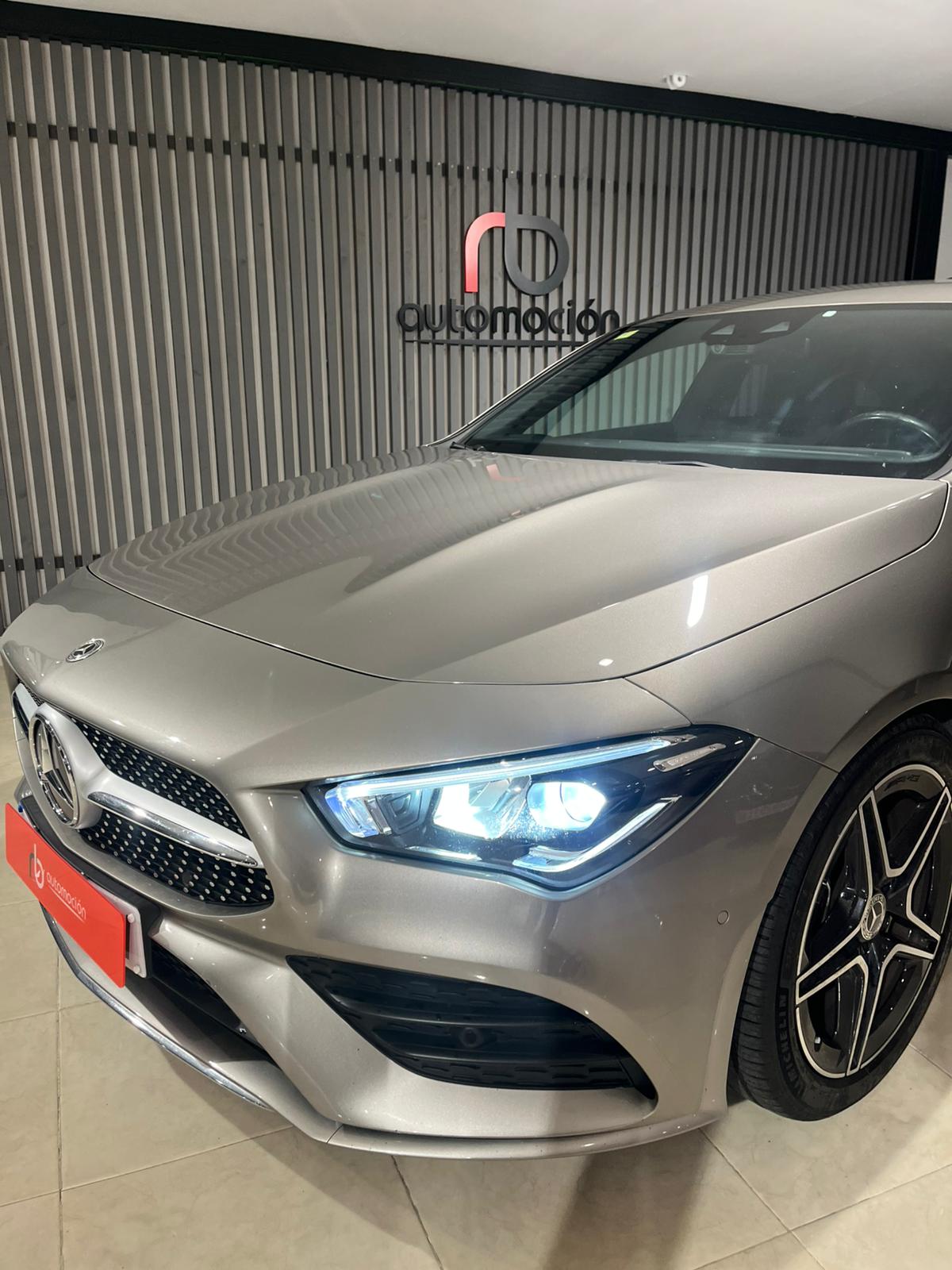 MERCEDES-BENZ CLA CLA 200 D DCT Shooting Brake