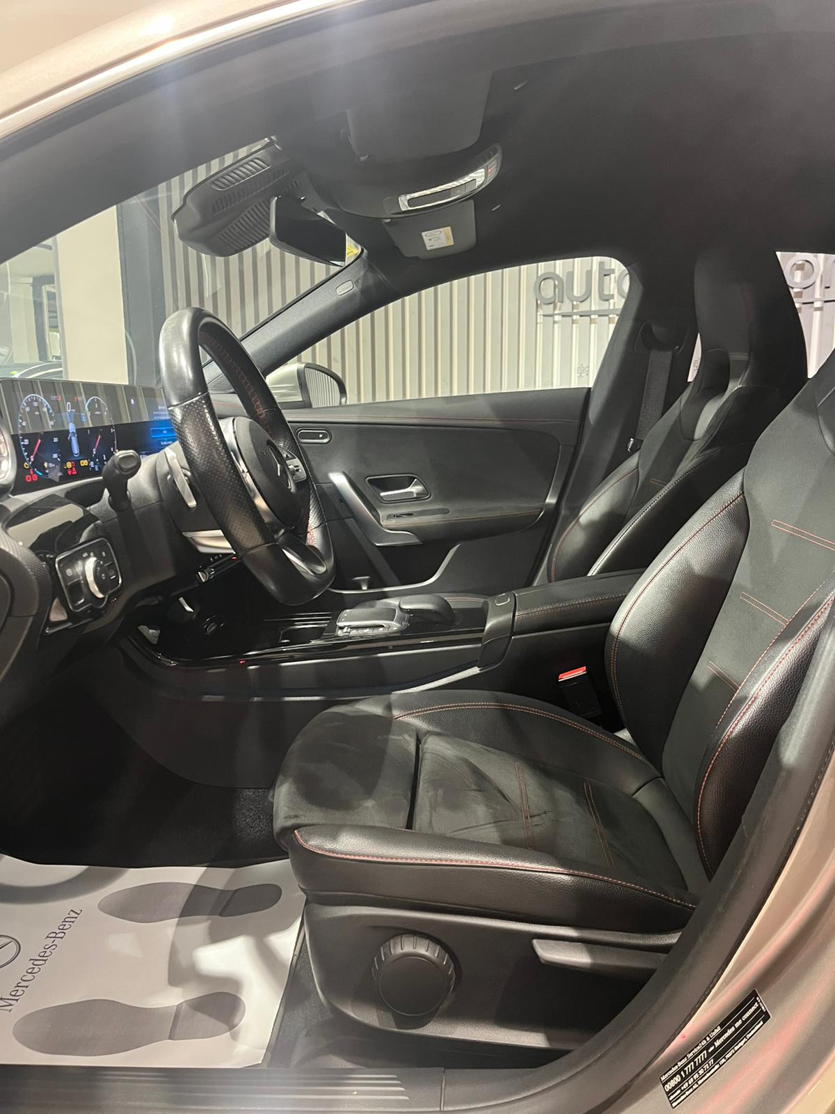 MERCEDES-BENZ CLA CLA 200 D DCT Shooting Brake