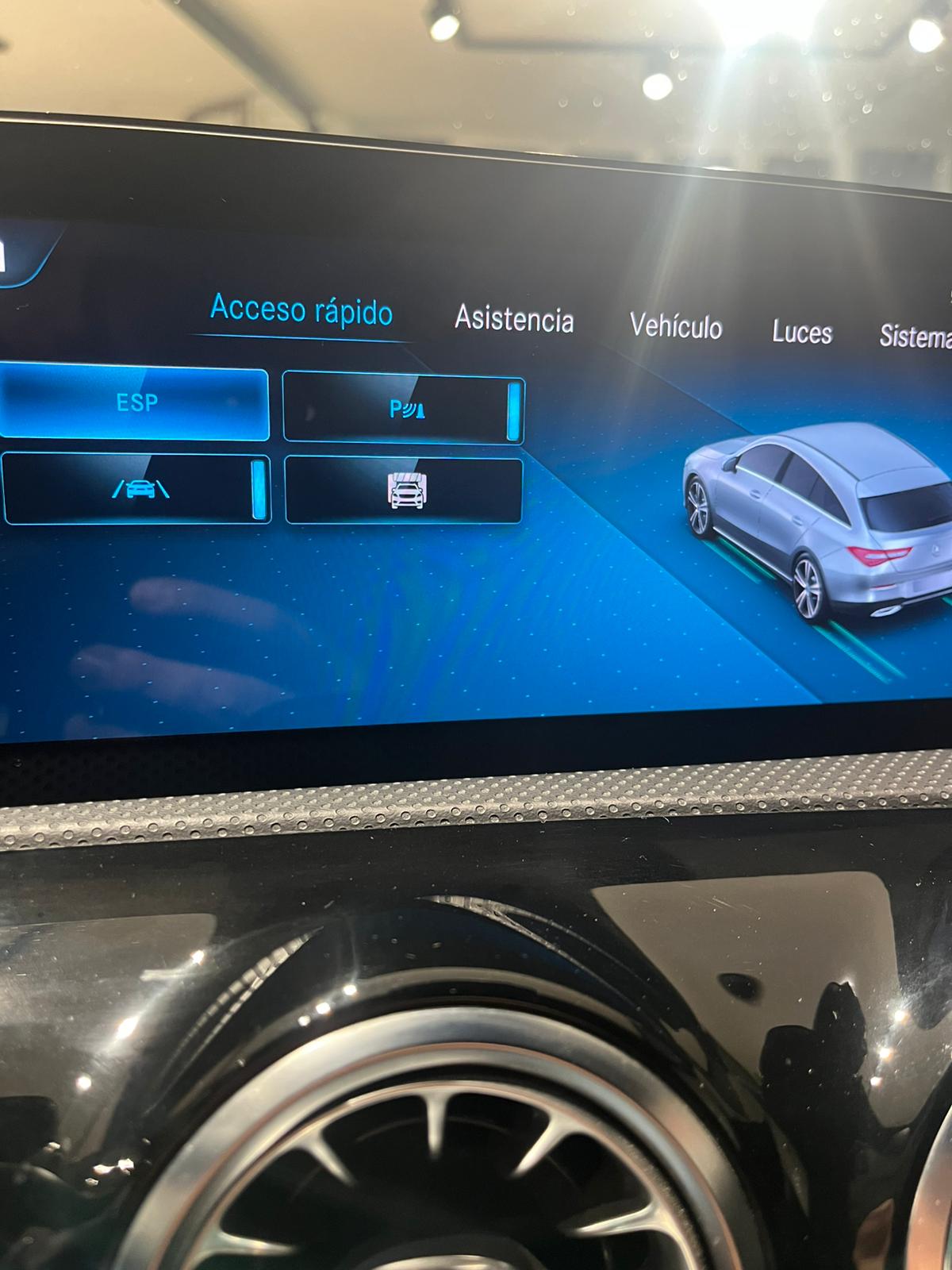 MERCEDES-BENZ CLA CLA 200 D DCT Shooting Brake