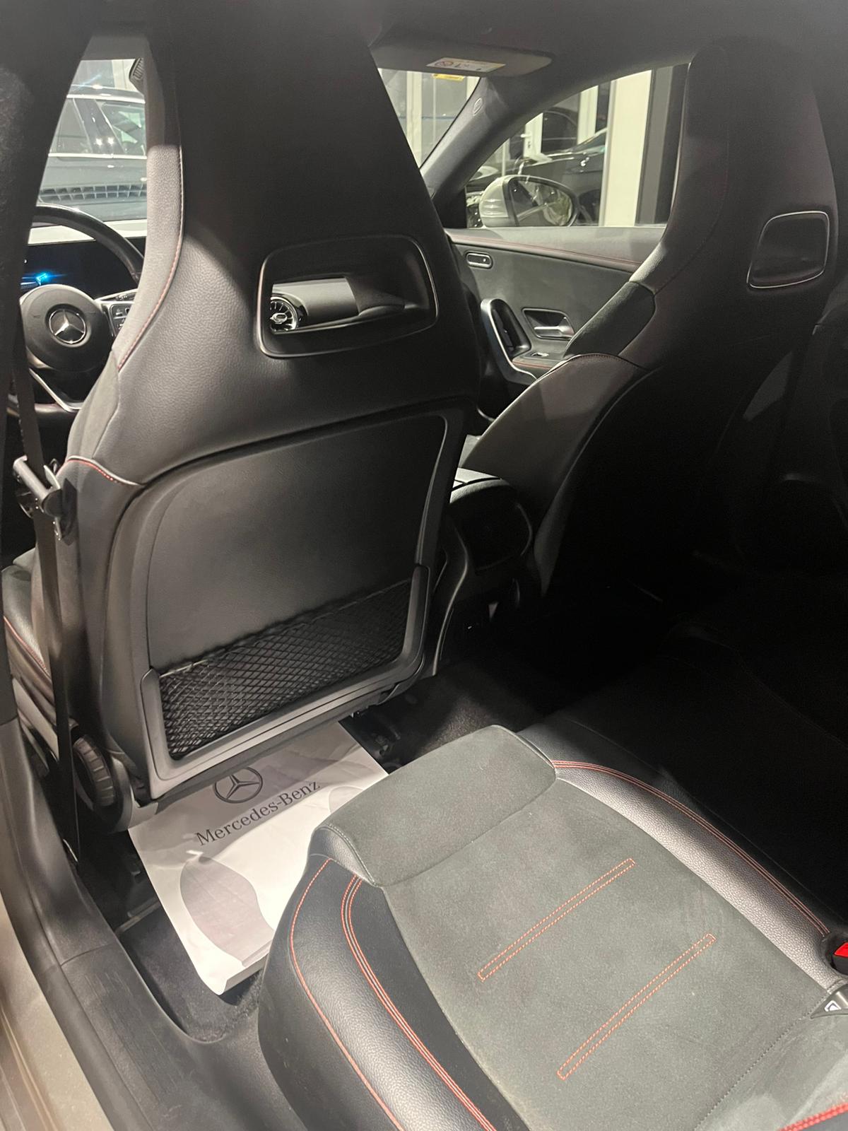 MERCEDES-BENZ CLA CLA 200 D DCT Shooting Brake