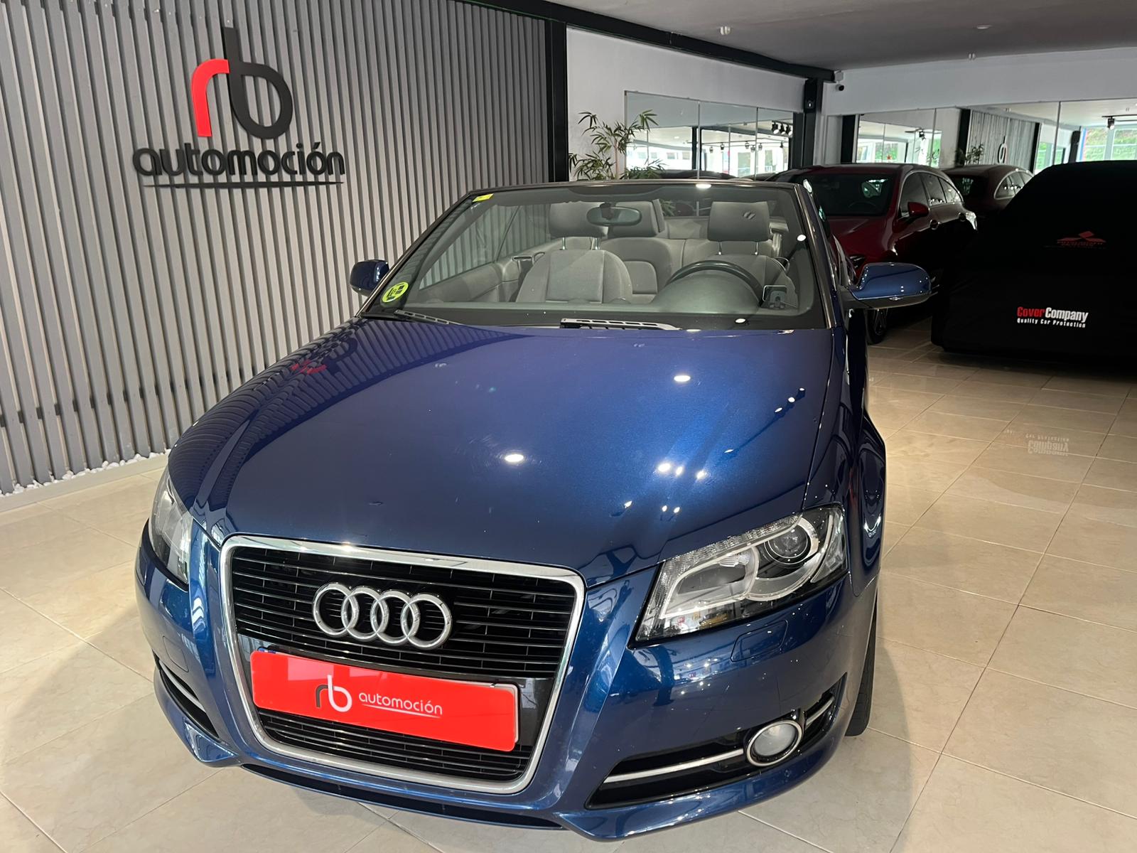 AUDI A3 Cabrio 2.0 TDI DPF Attraction