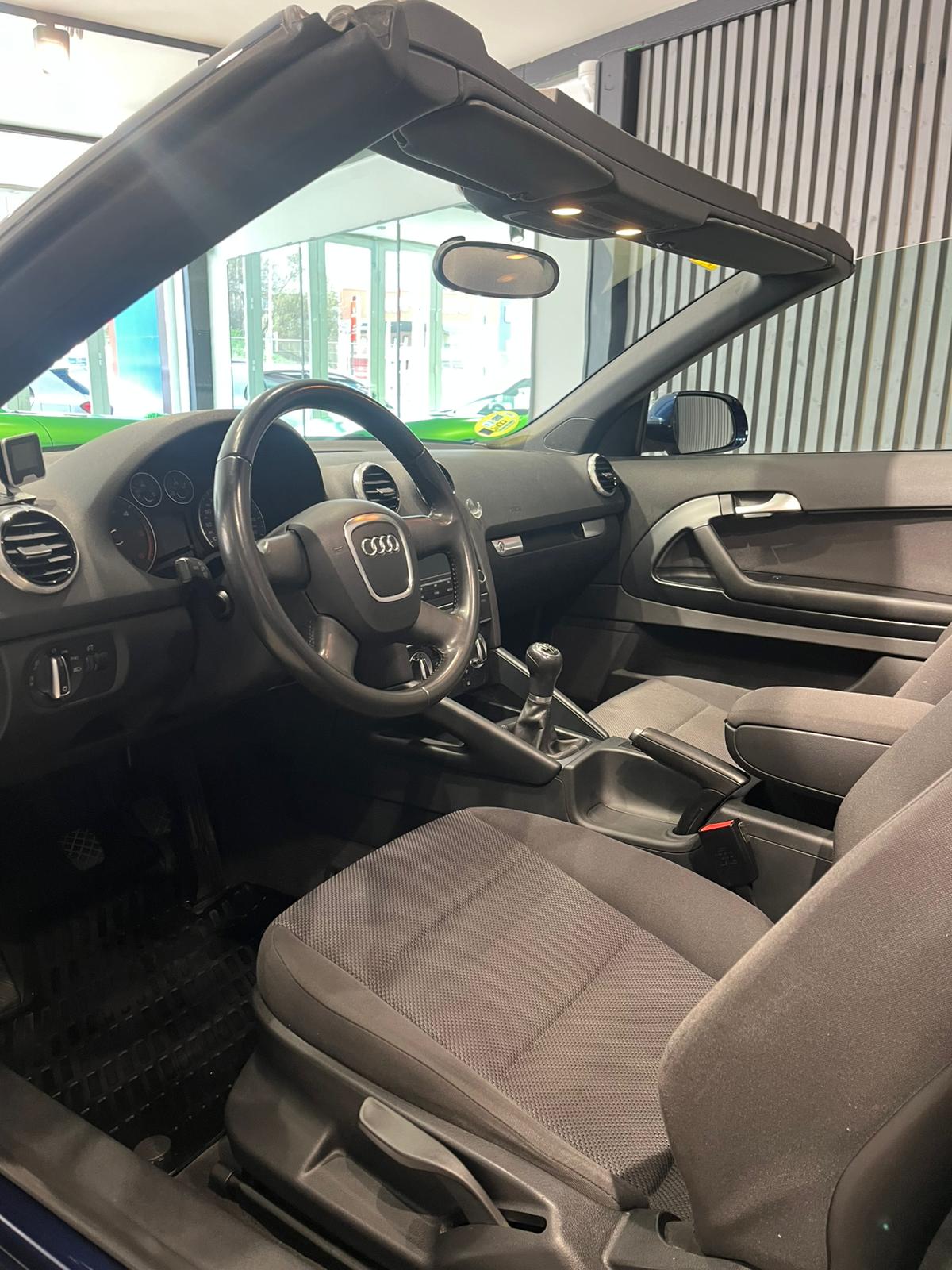 AUDI A3 Cabrio 2.0 TDI DPF Attraction