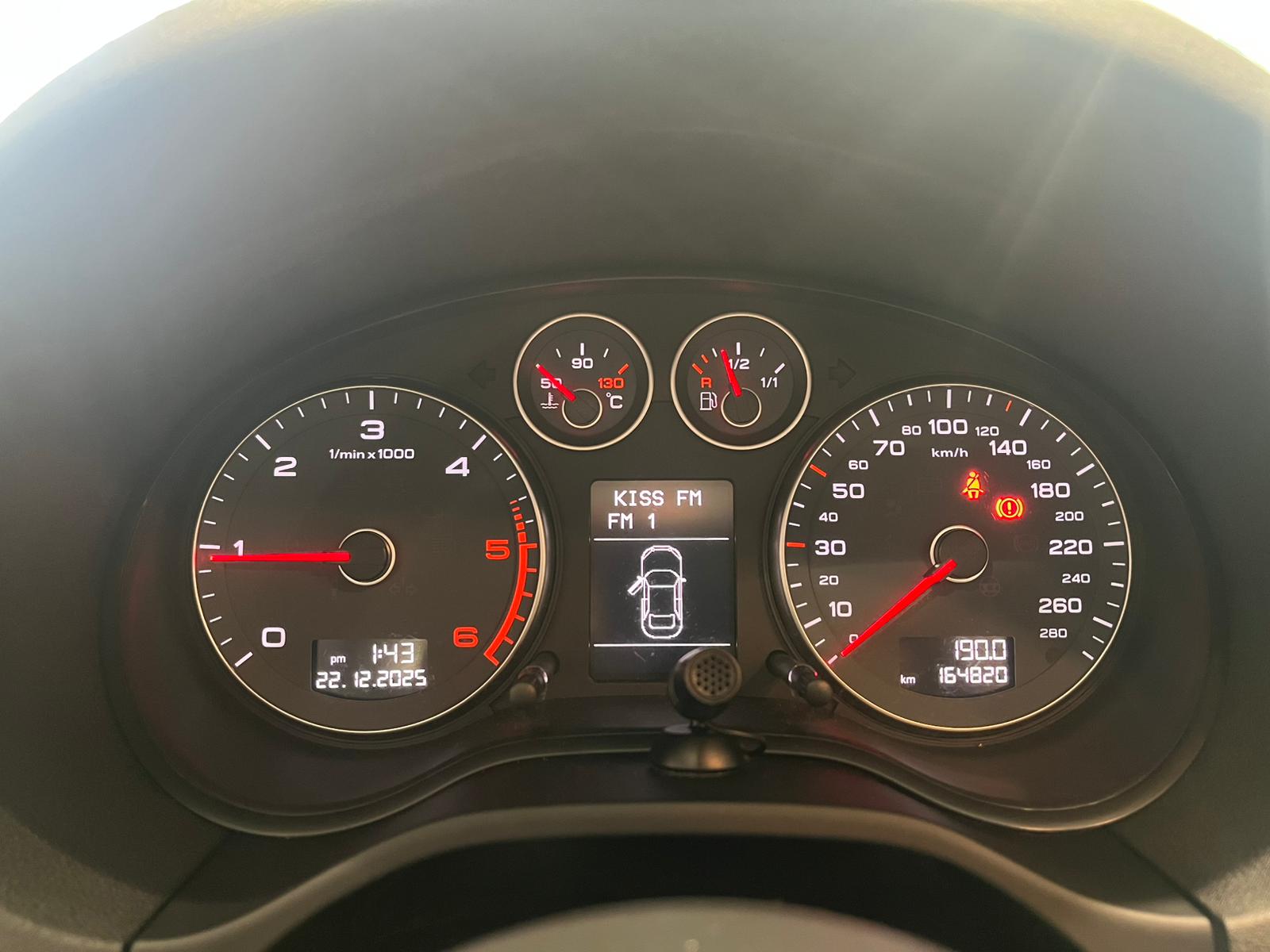 AUDI A3 Cabrio 2.0 TDI DPF Attraction