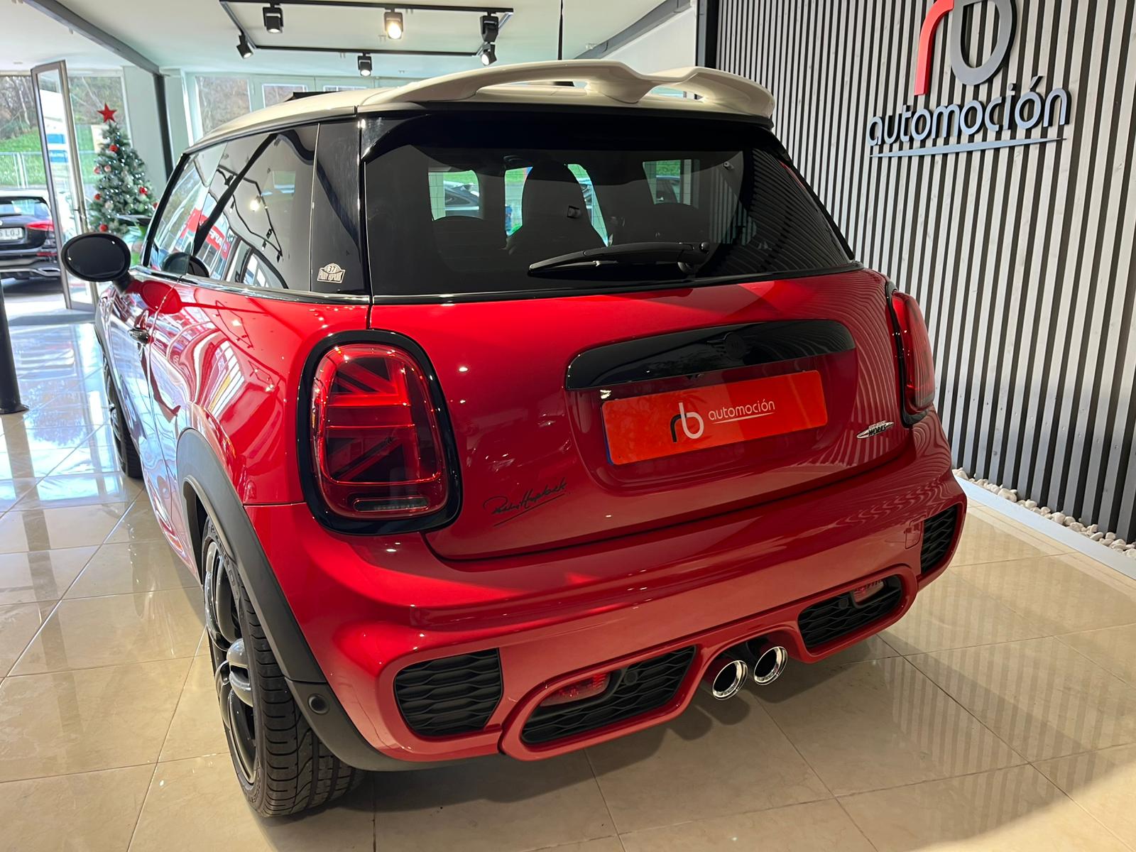 MINI MINI JOHN COOPER WORKS