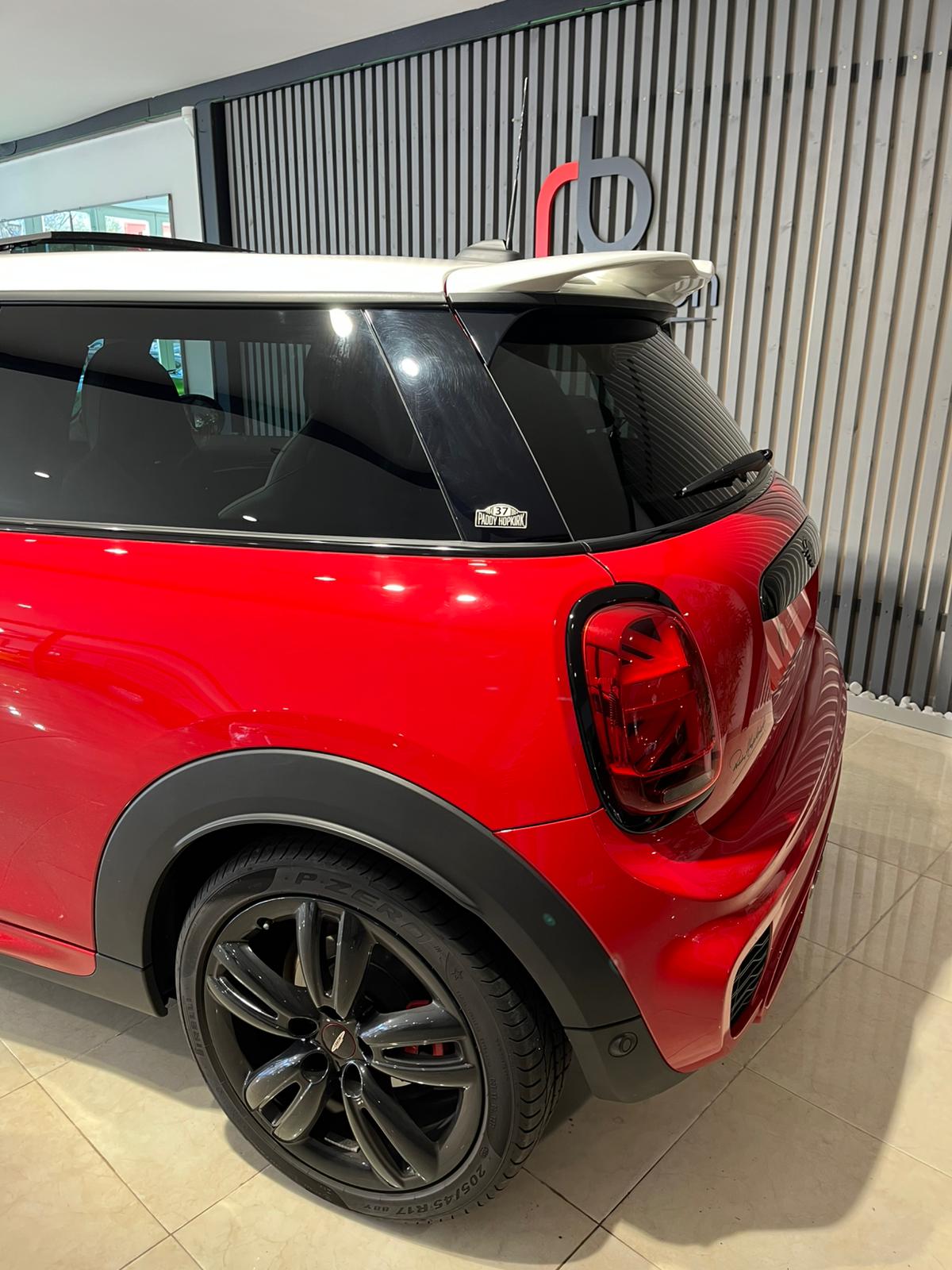MINI MINI JOHN COOPER WORKS