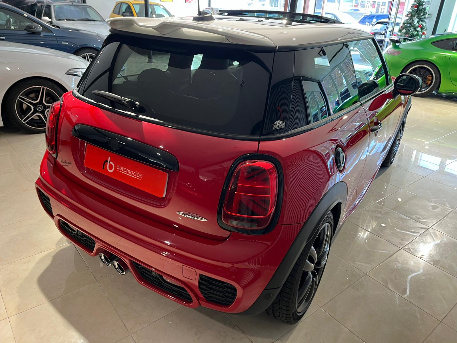 MINI MINI JOHN COOPER WORKS