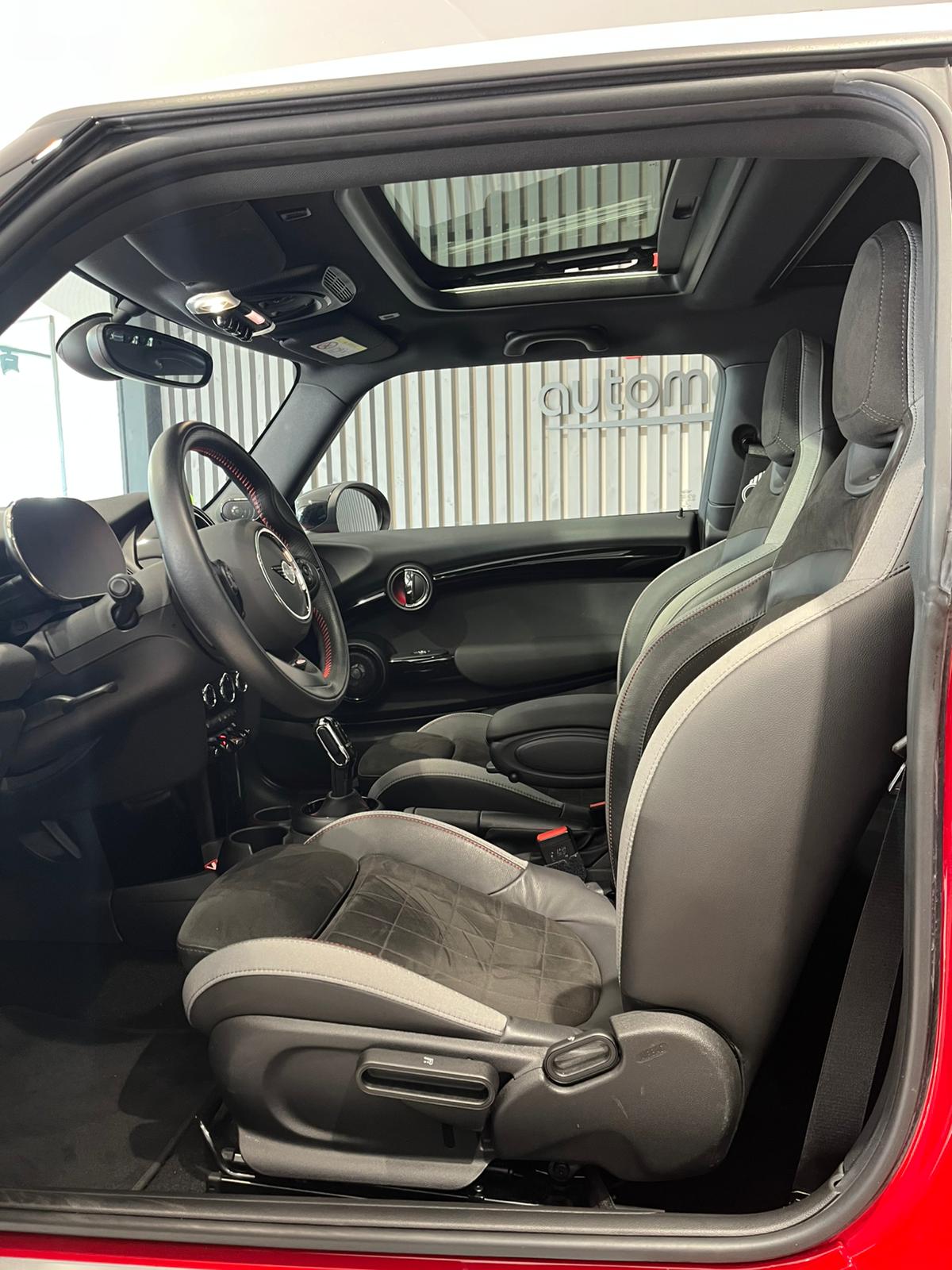 MINI MINI JOHN COOPER WORKS