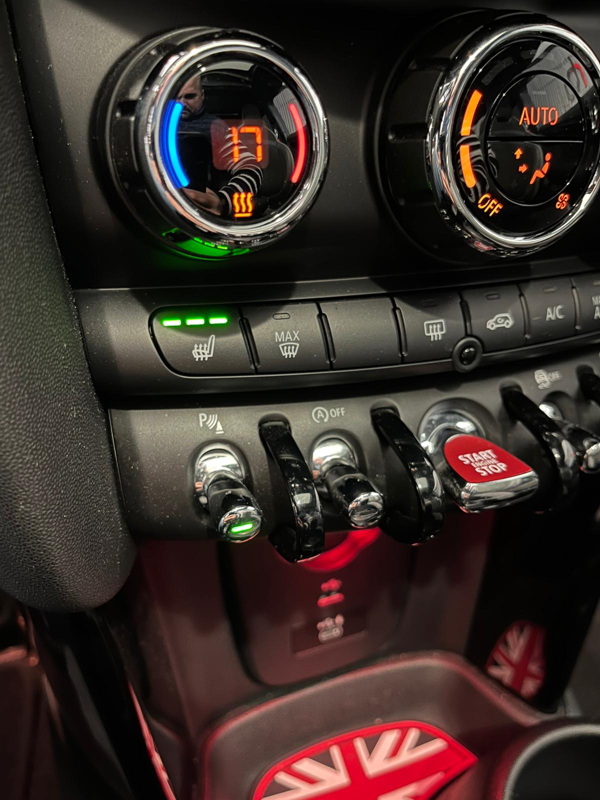 MINI MINI JOHN COOPER WORKS