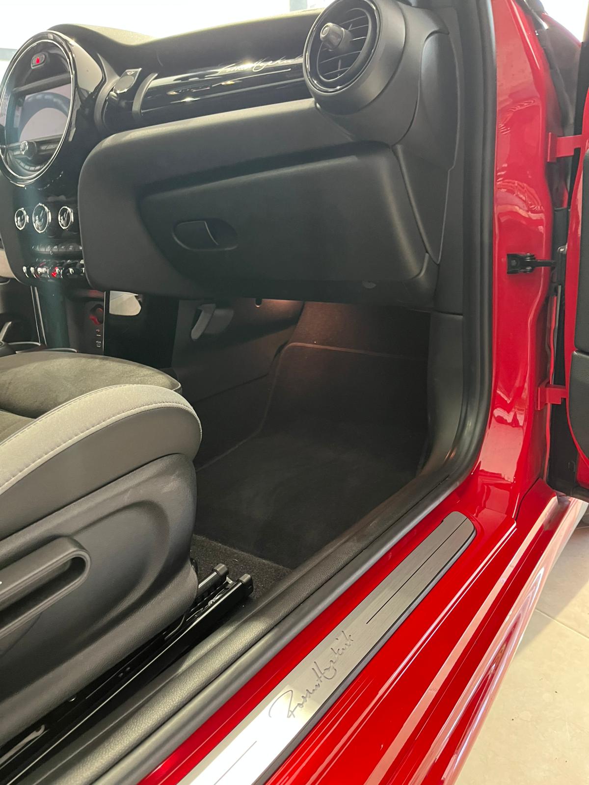 MINI MINI JOHN COOPER WORKS