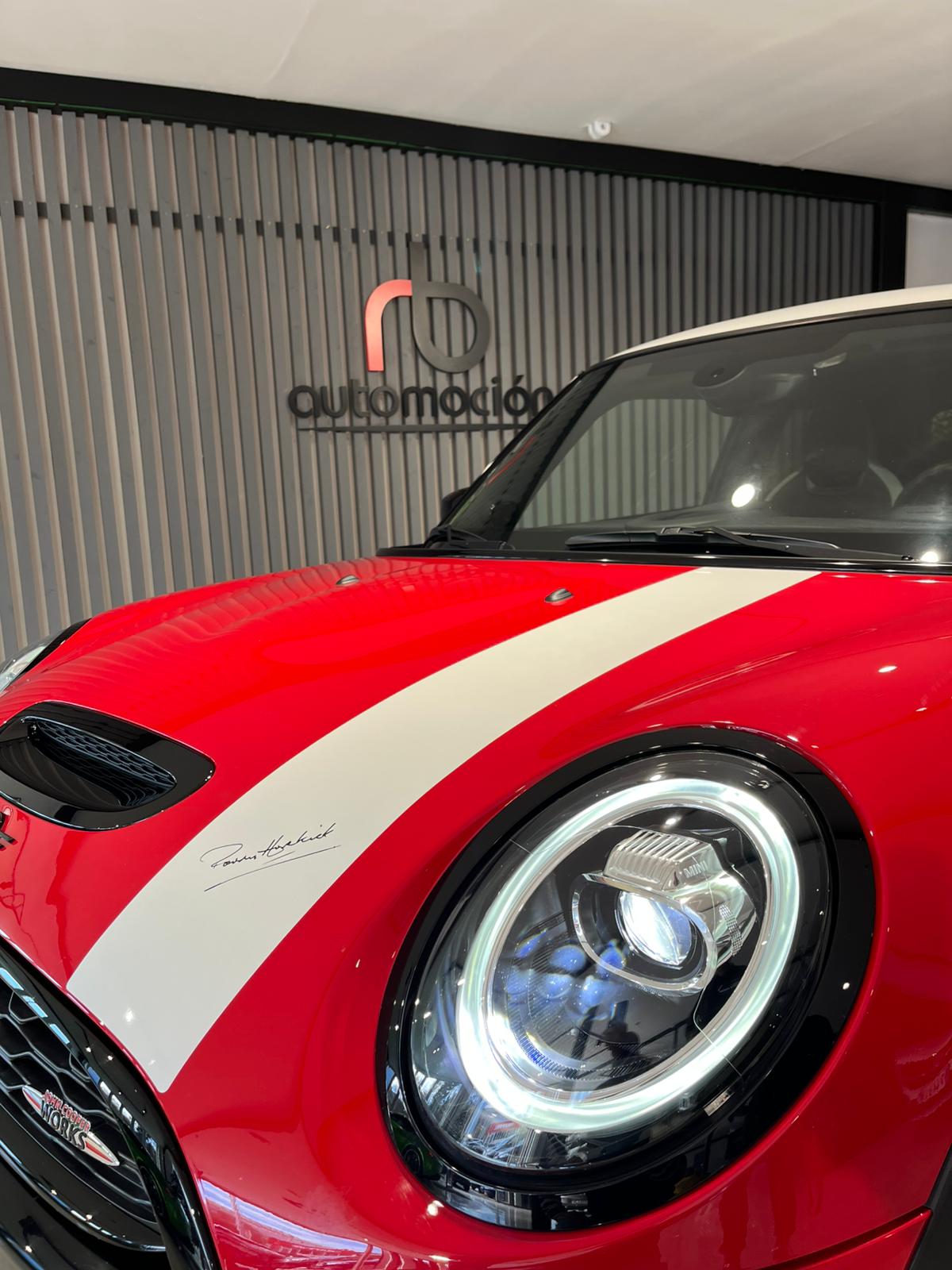 MINI MINI JOHN COOPER WORKS