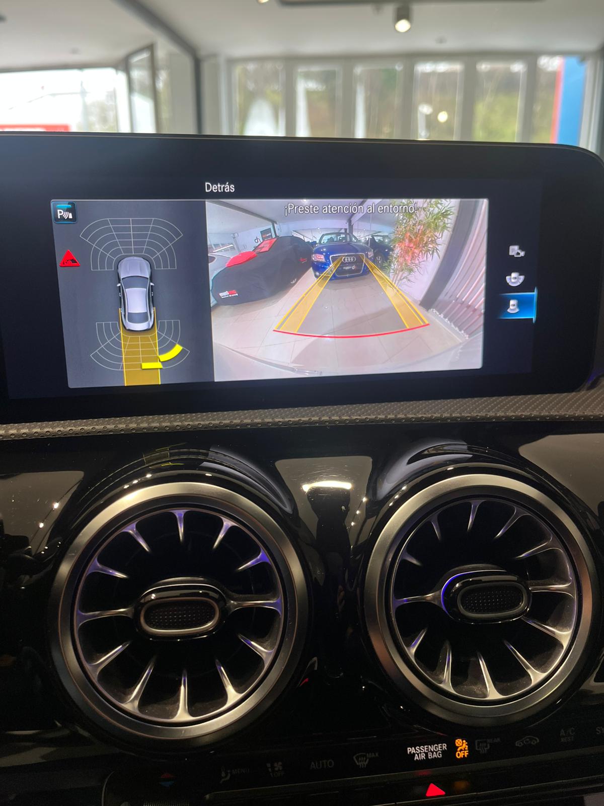 MERCEDES-BENZ CLA CLA 200 D DCT