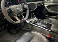 AUDI A6 RS 6 Avant TFSI quattro