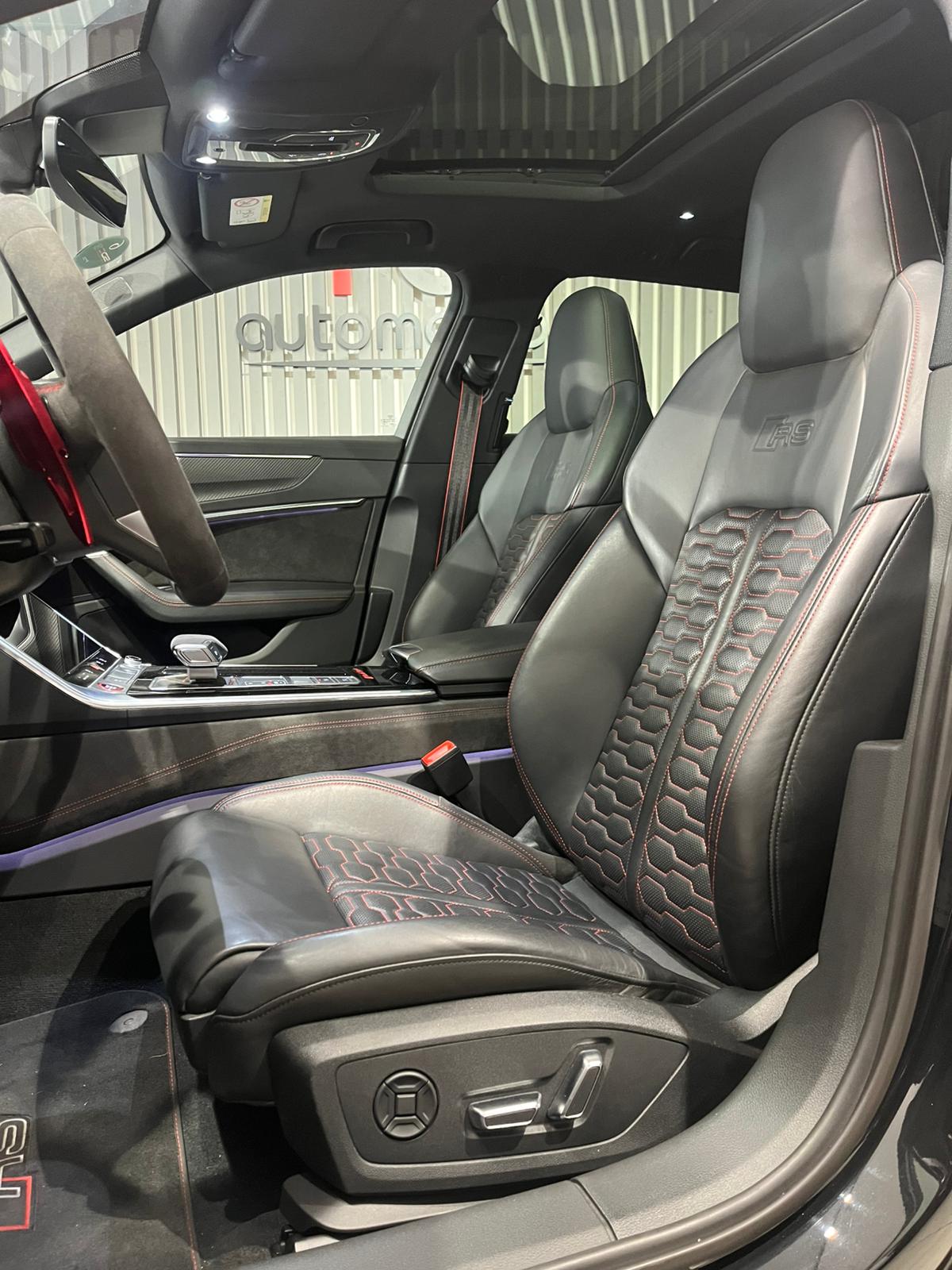 AUDI A6 RS 6 Avant TFSI quattro