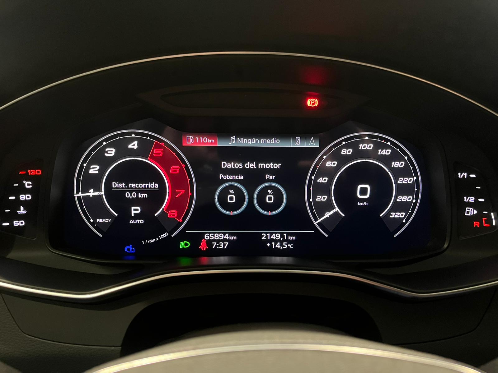 AUDI A6 RS 6 Avant TFSI quattro