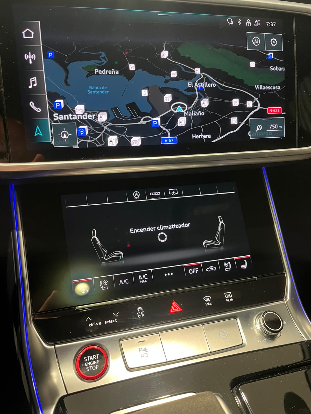 AUDI A6 RS 6 Avant TFSI quattro