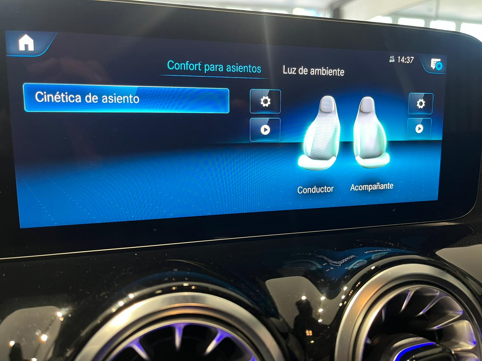 MERCEDES-BENZ GLA GLA 200 D