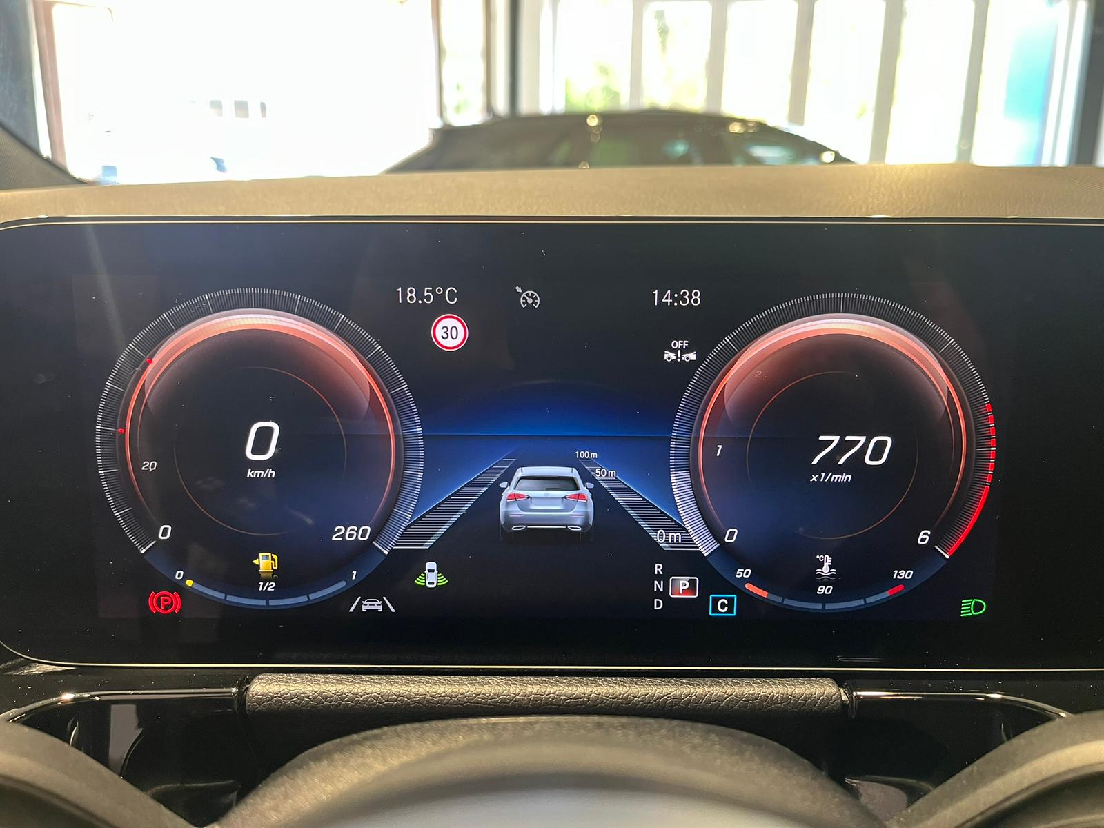 MERCEDES-BENZ GLA GLA 200 D