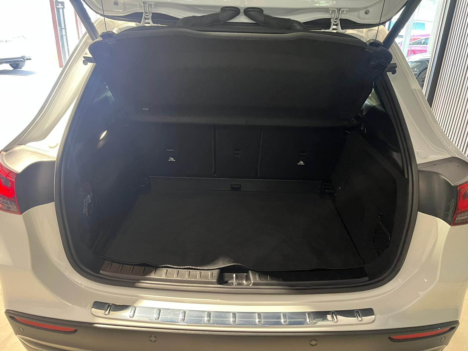 MERCEDES-BENZ GLA GLA 200 D