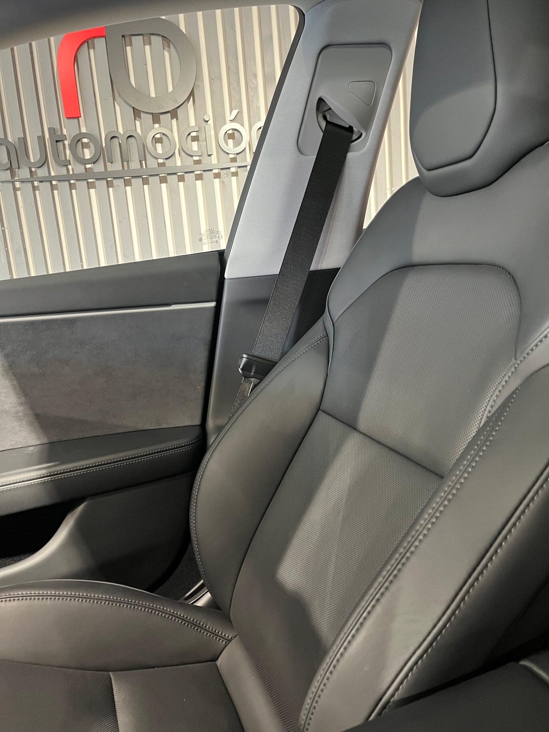Tesla Model 3 Highland