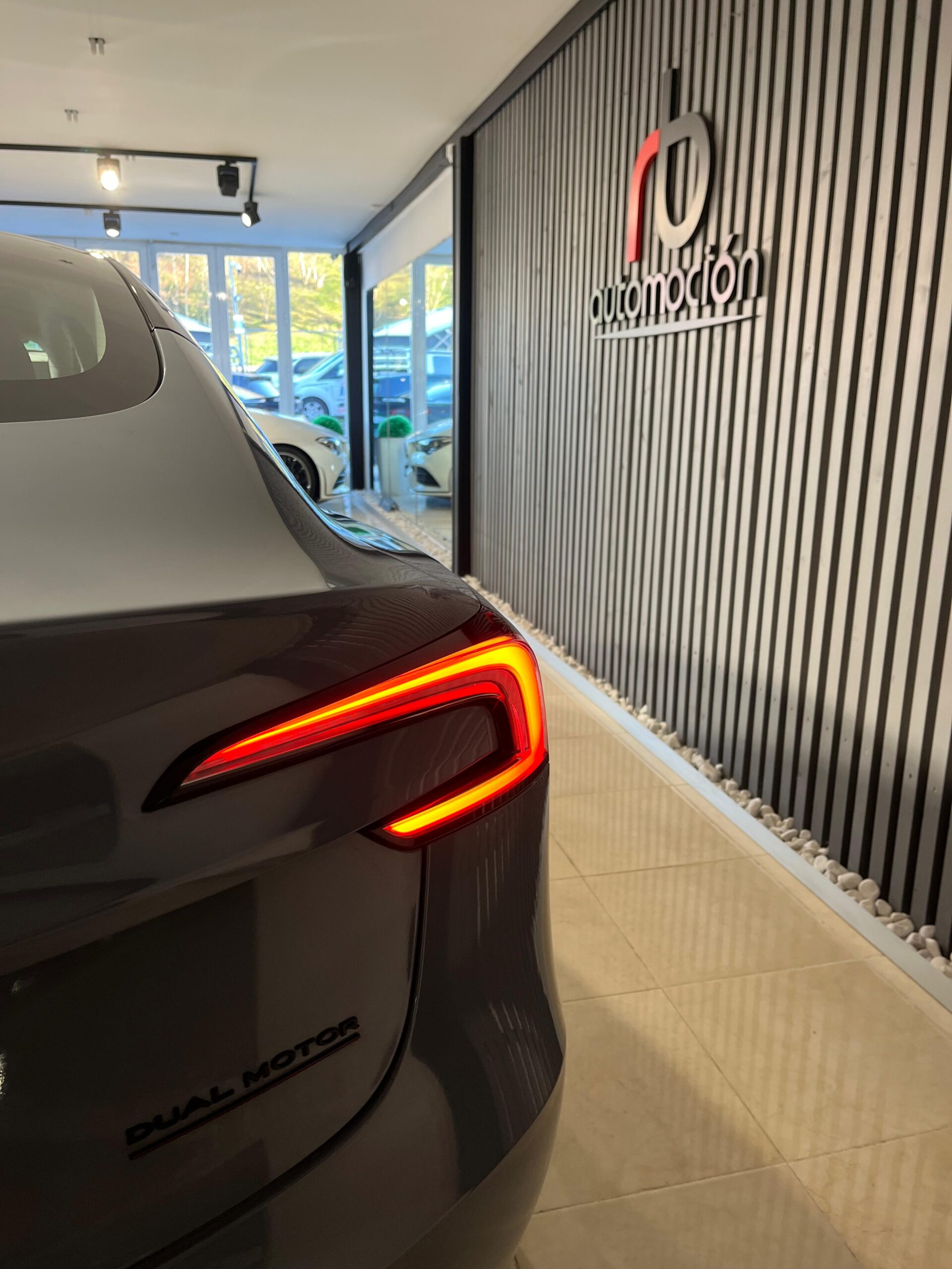 Tesla Model 3 Highland