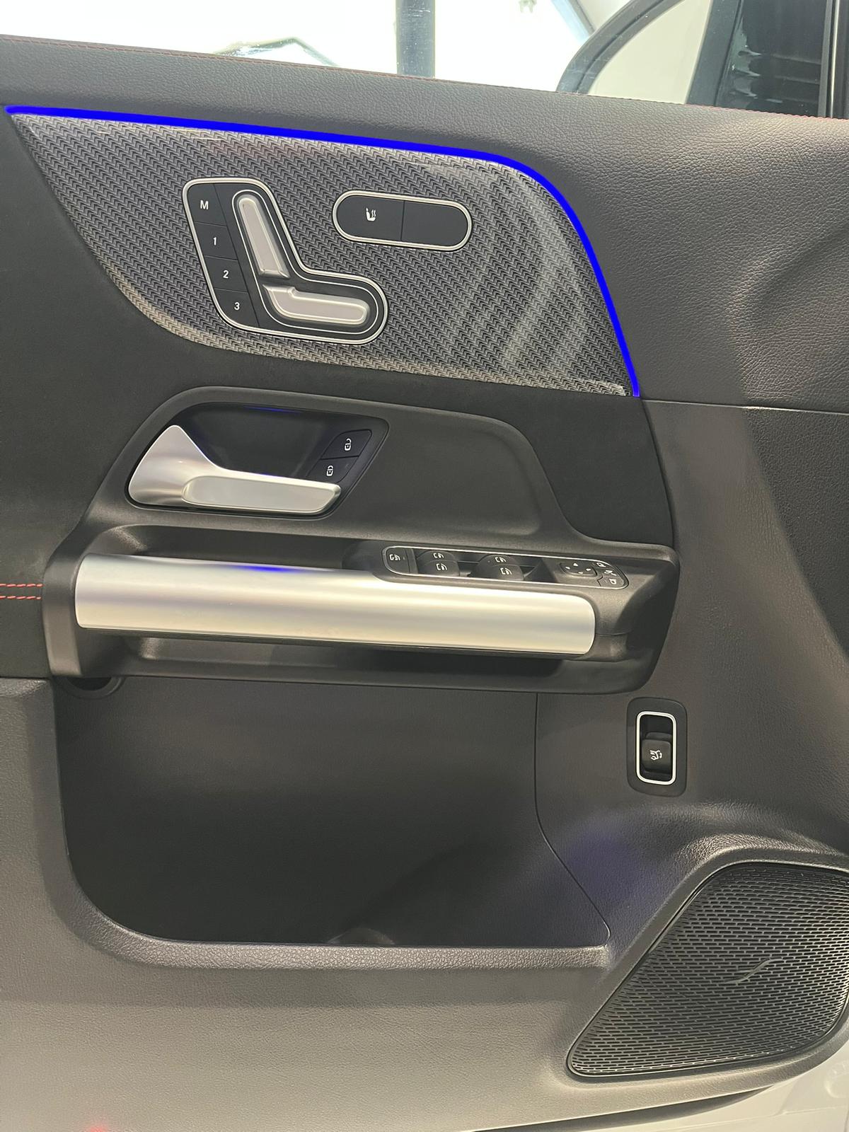 MERCEDES-BENZ GLA 200 D