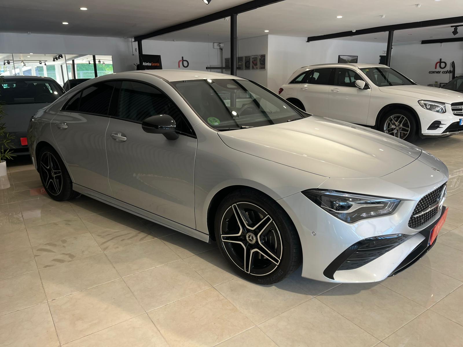 MERCEDES-BENZ CLA 200 D DCT