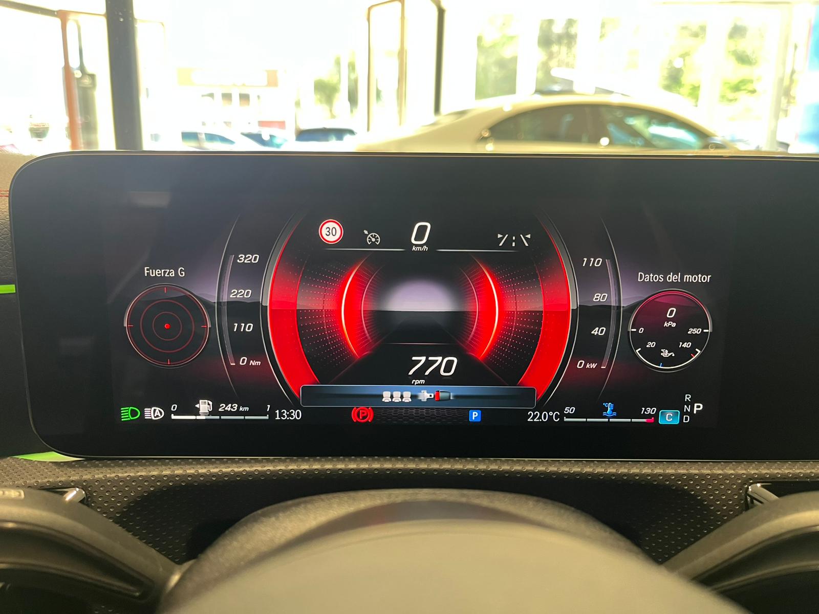 MERCEDES-BENZ CLA 200 D DCT