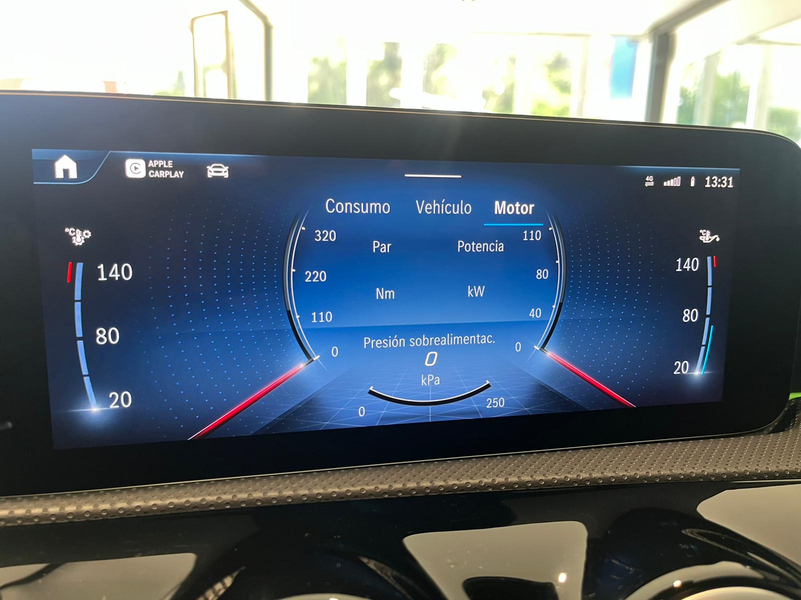 MERCEDES-BENZ CLA 200 D DCT