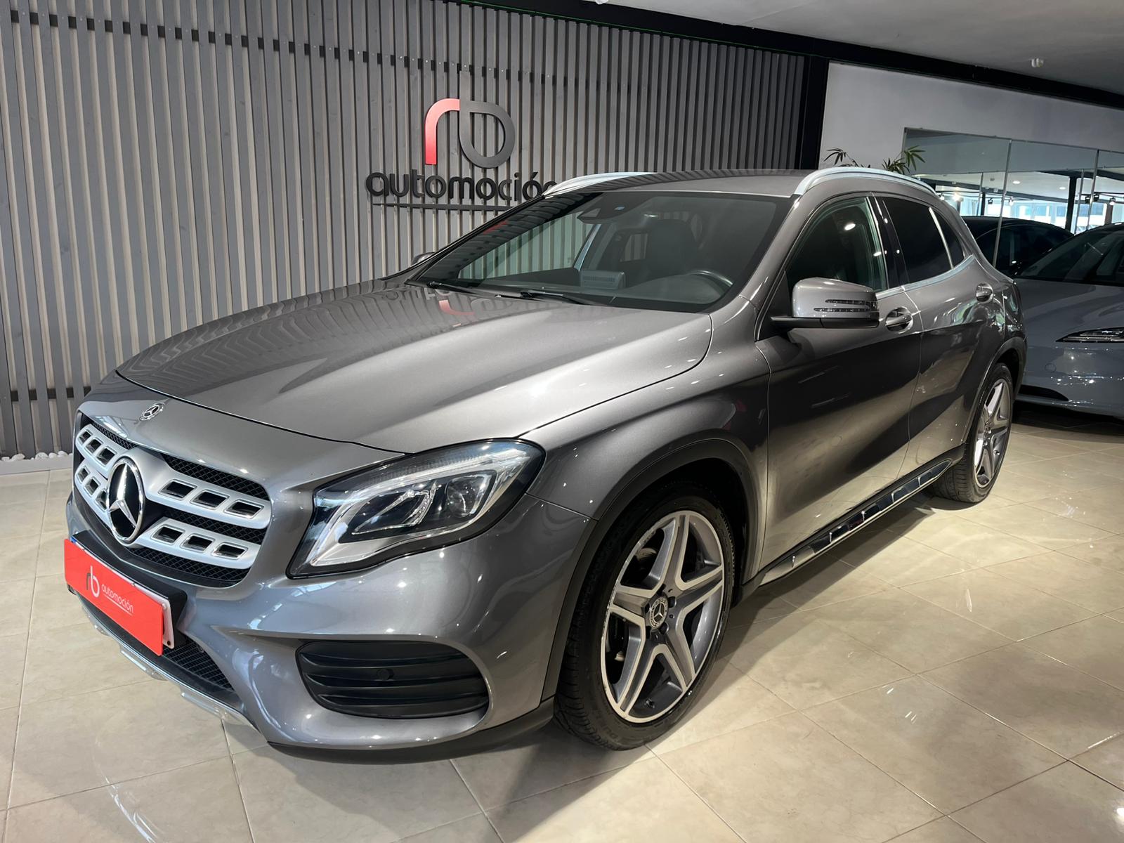MERCEDES-BENZ GLA 200 d