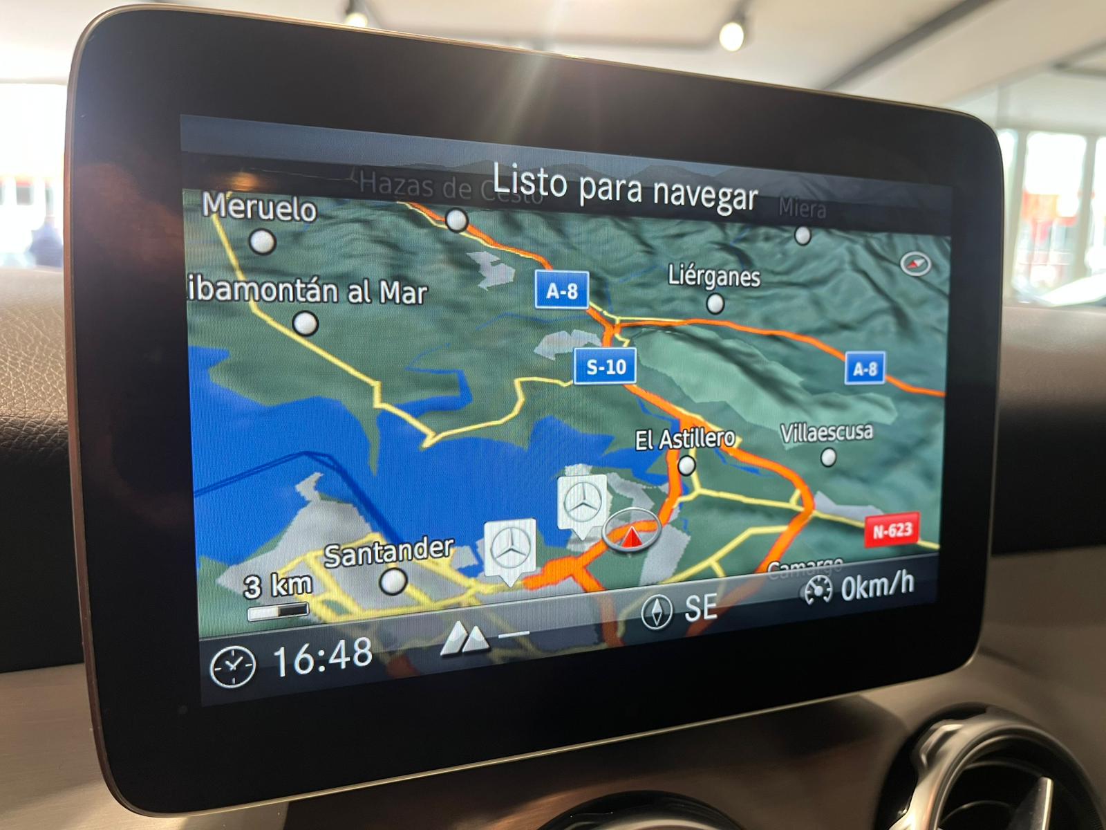 MERCEDES-BENZ GLA 200 d