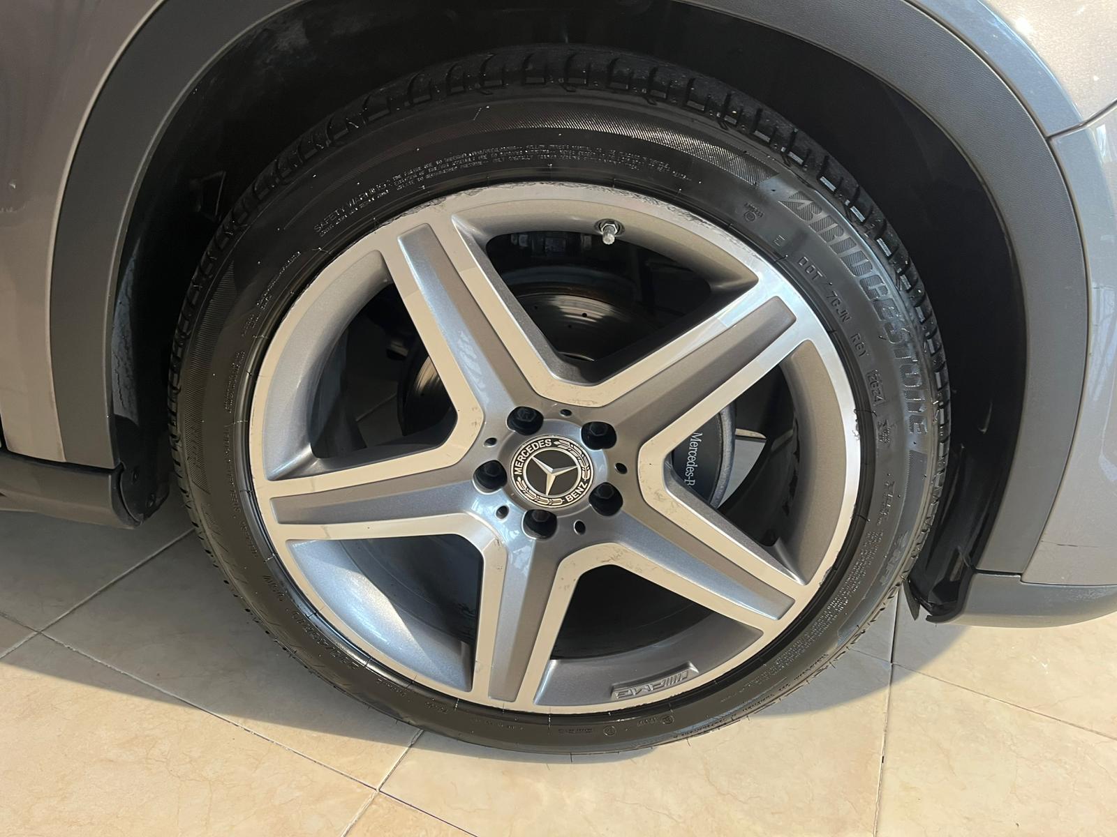 MERCEDES-BENZ GLA 200 d