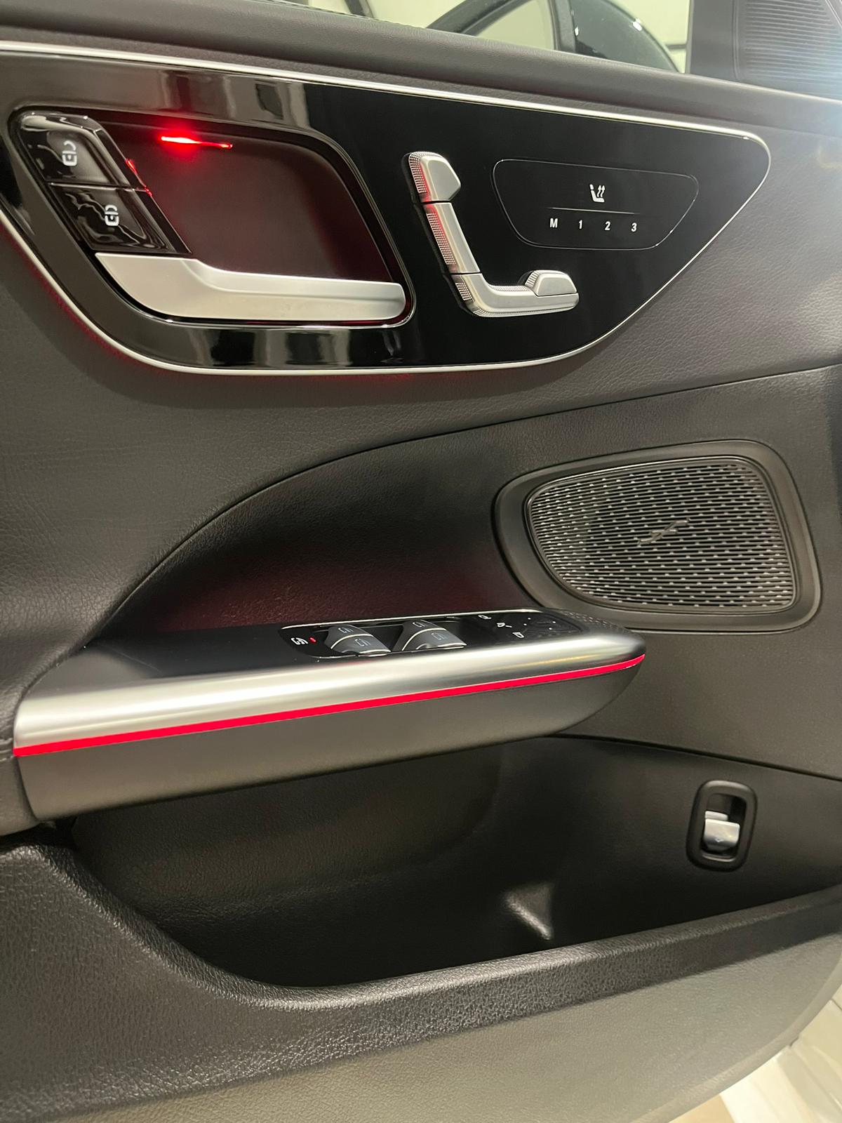 MERCEDES-BENZ Clase C 300