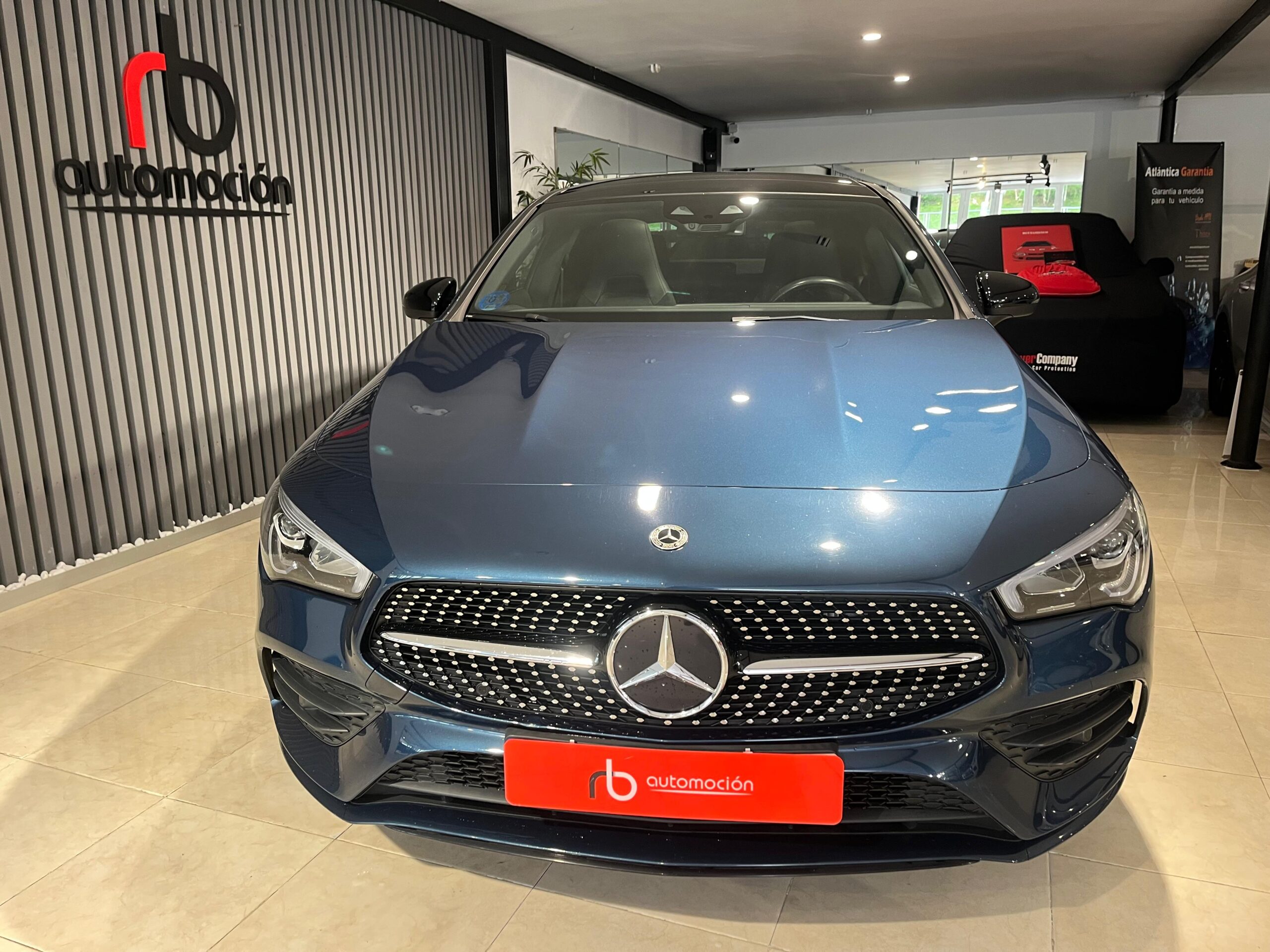 MERCEDES-BENZ  CLA 250 E AMG