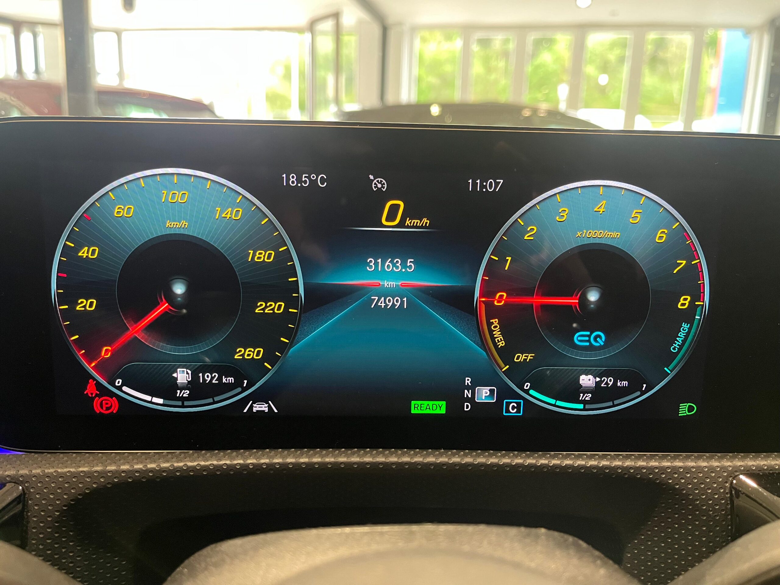 MERCEDES-BENZ  CLA 250 E AMG